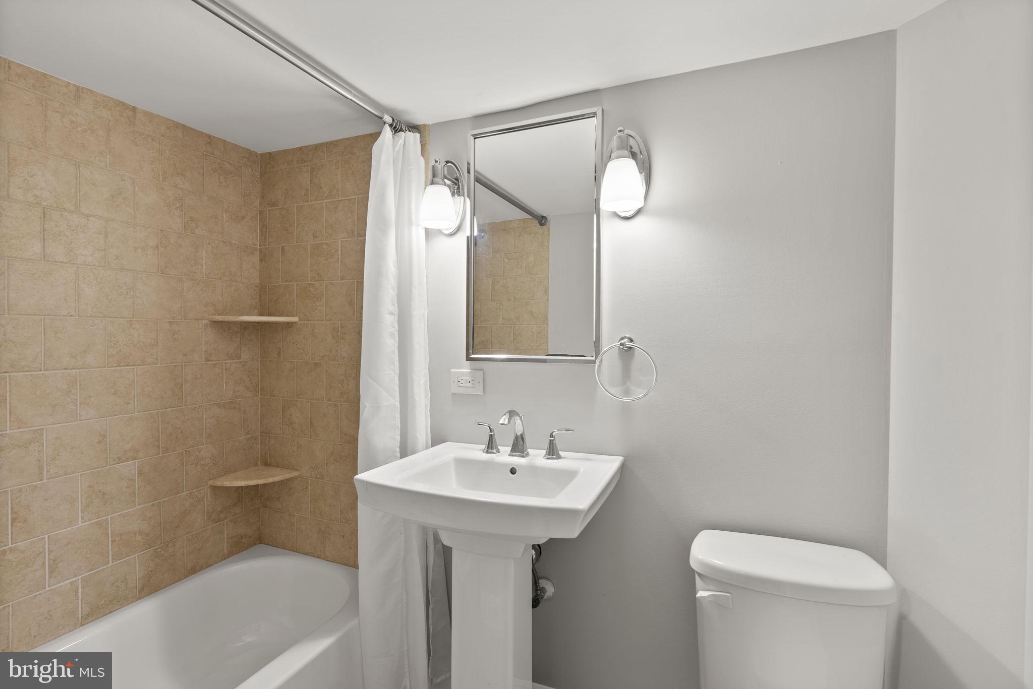 CANTON - Residential Lease