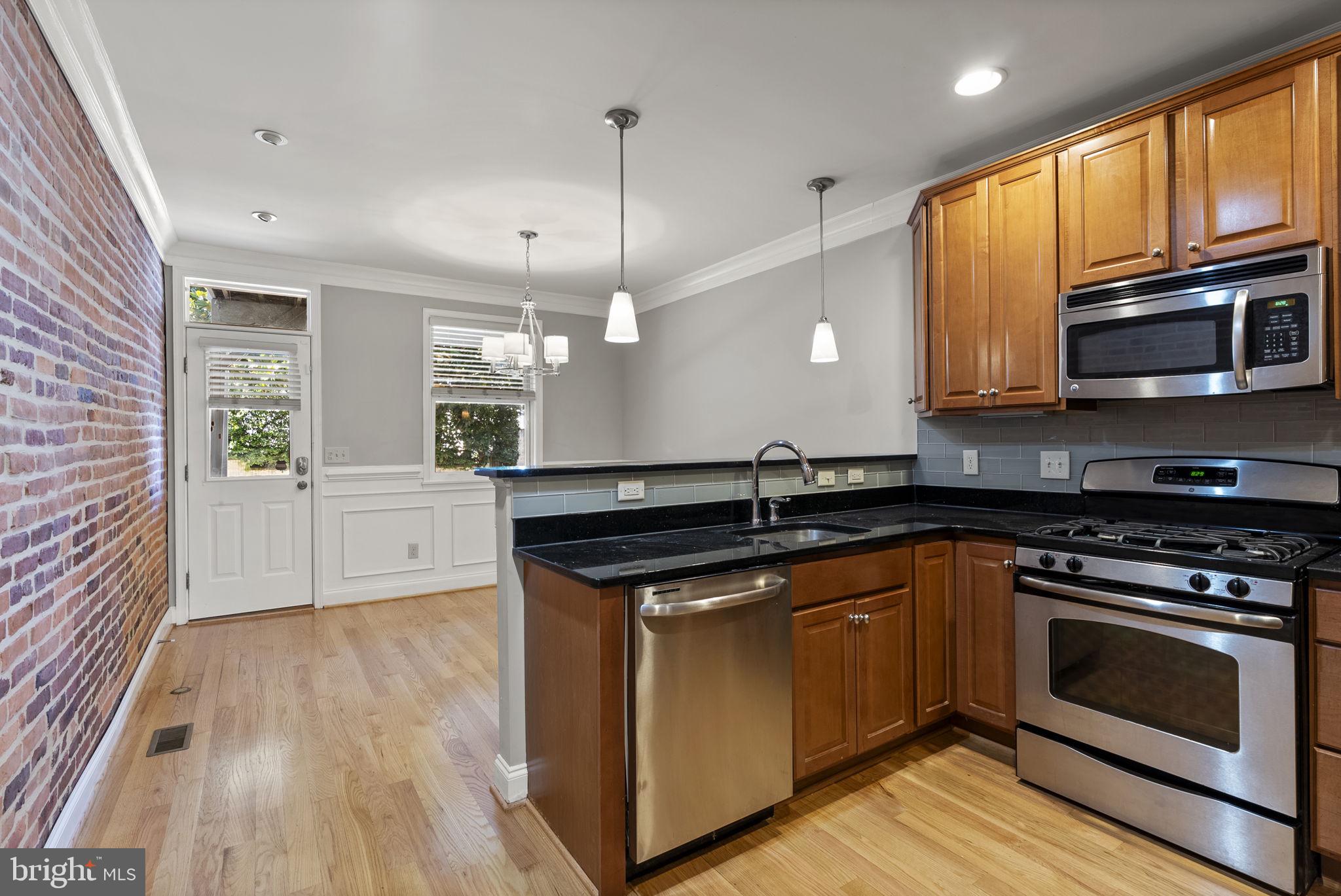 CANTON - Residential Lease