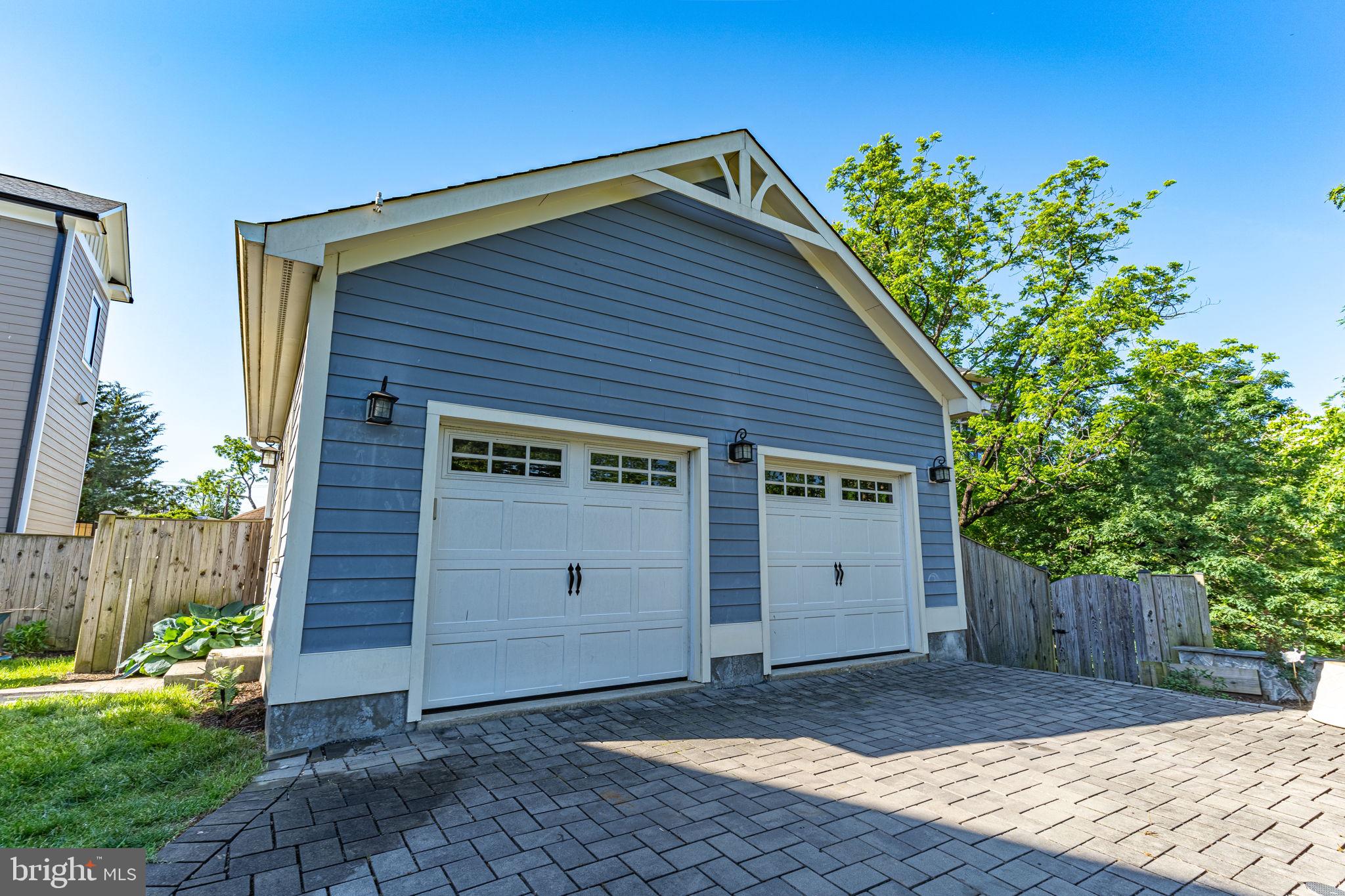 CHERRYDALE - Residential