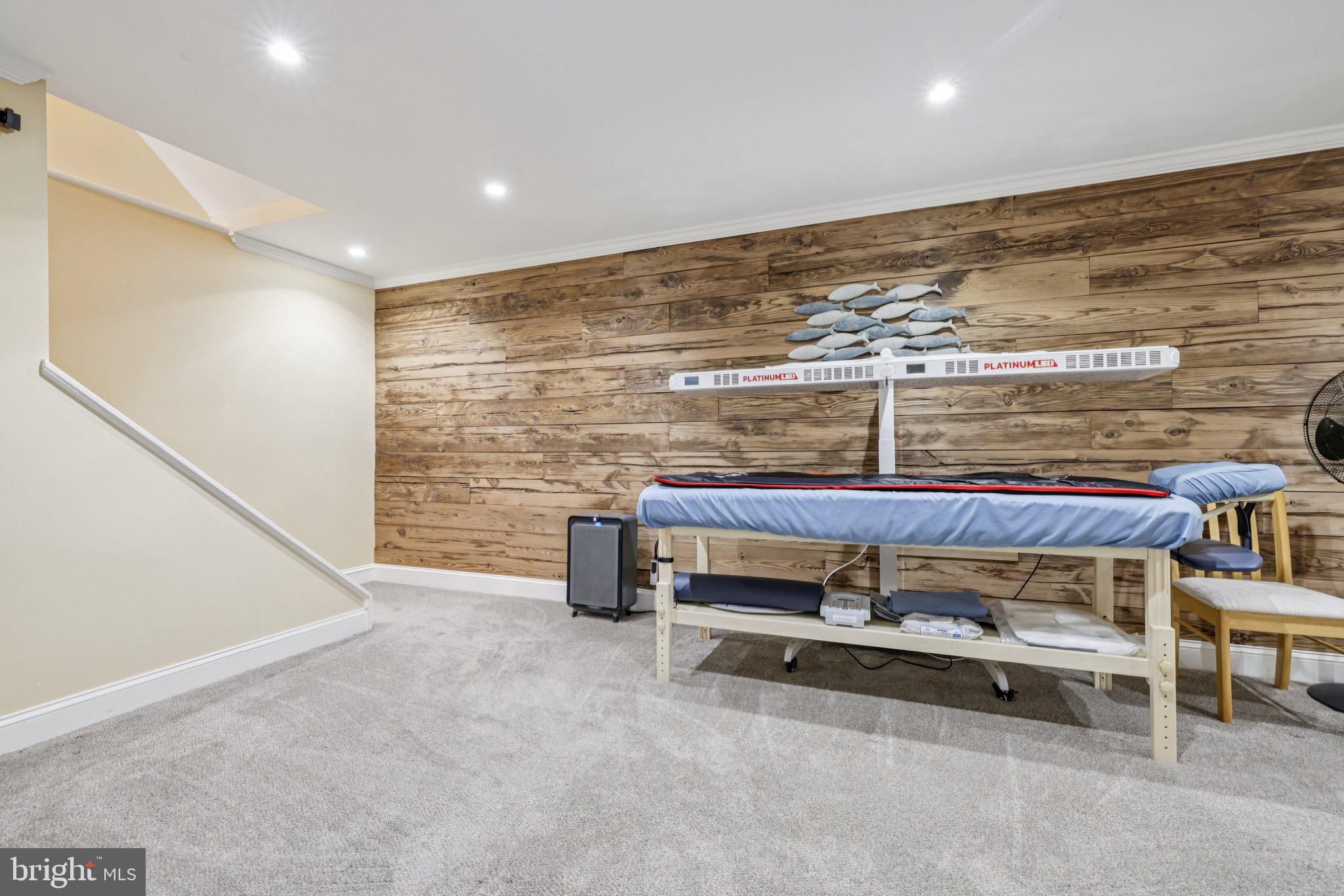 PLEASANT HILLS - Residential