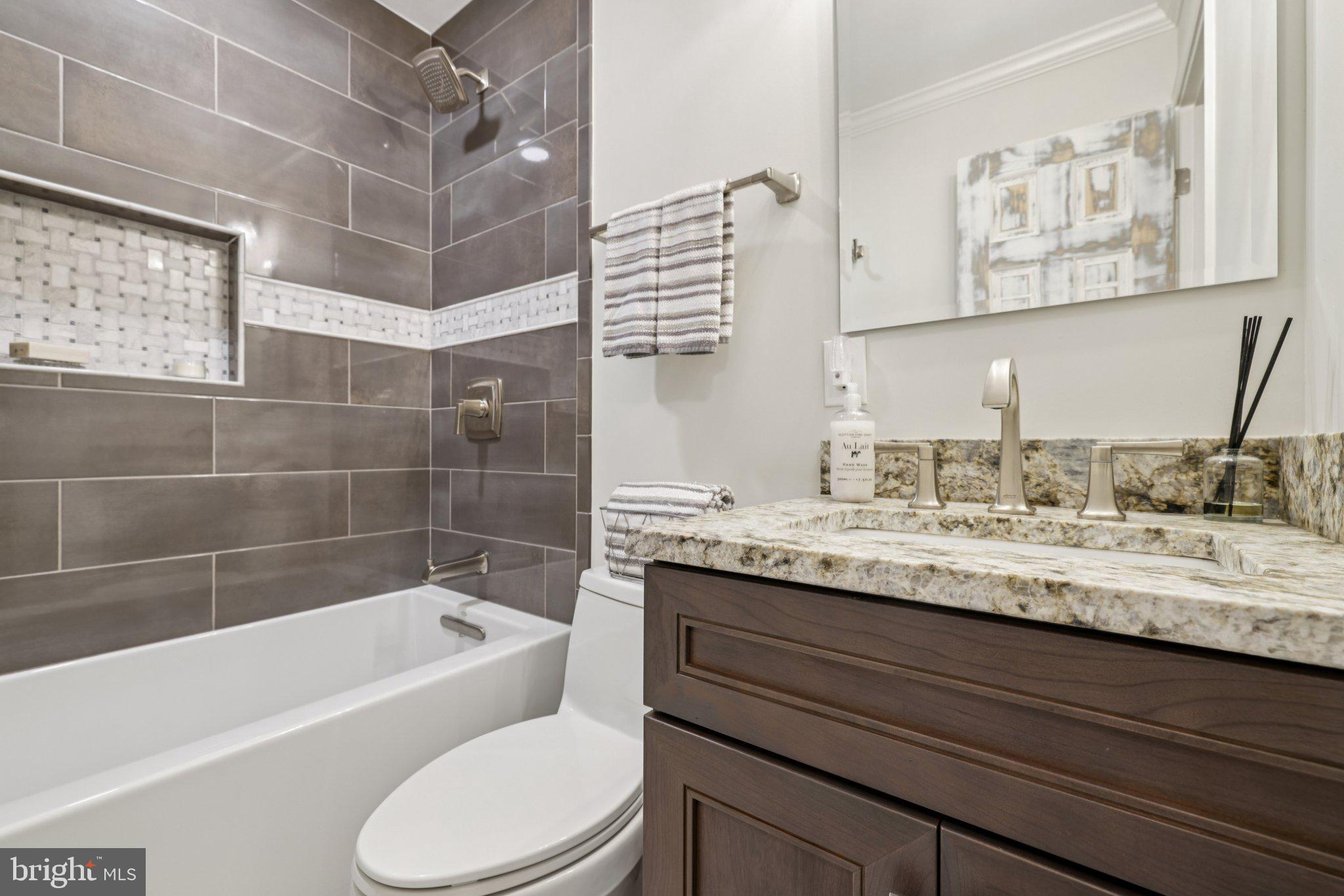 PLEASANT HILLS - Residential