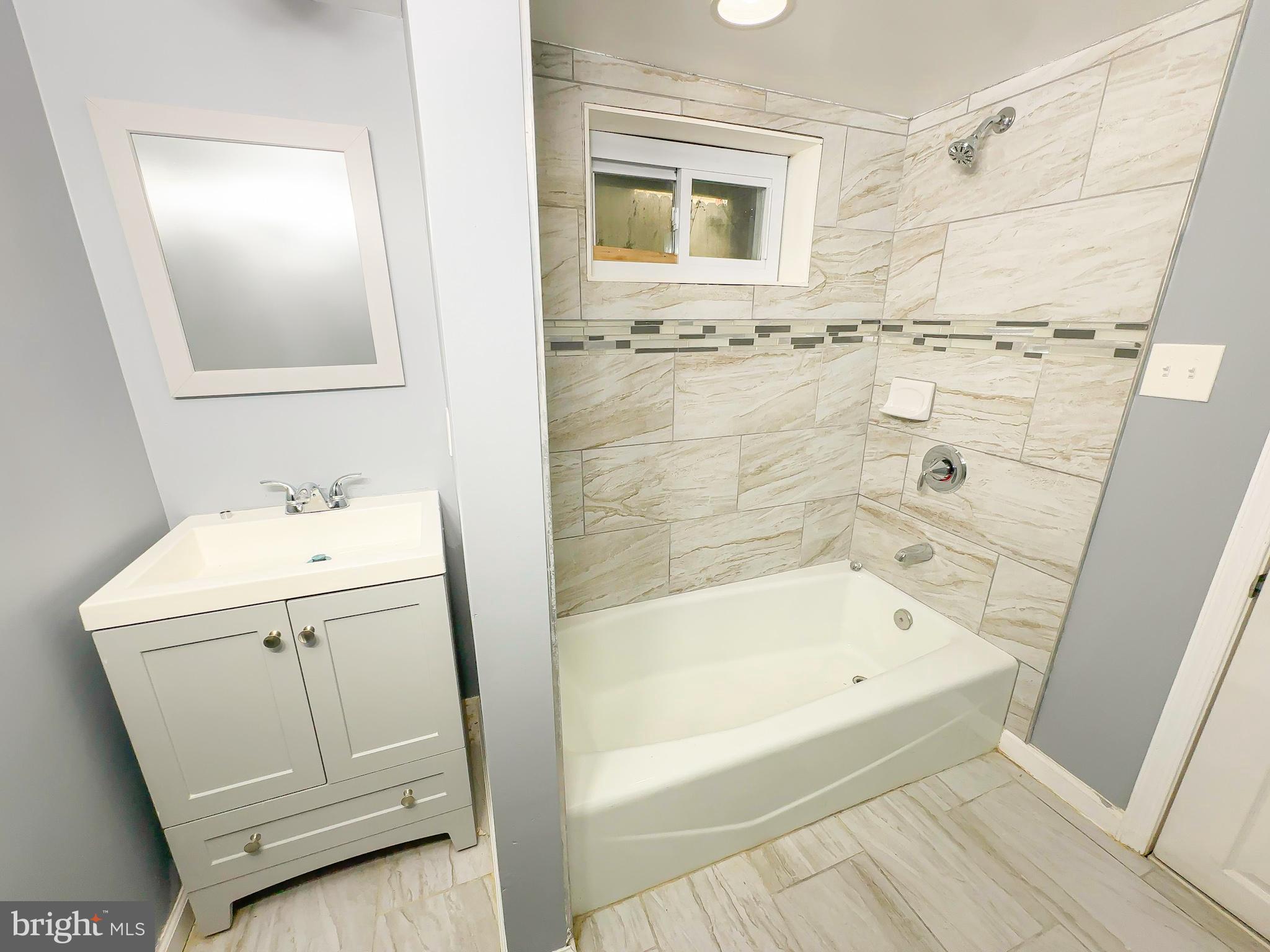 ARBUTUS - Residential Lease