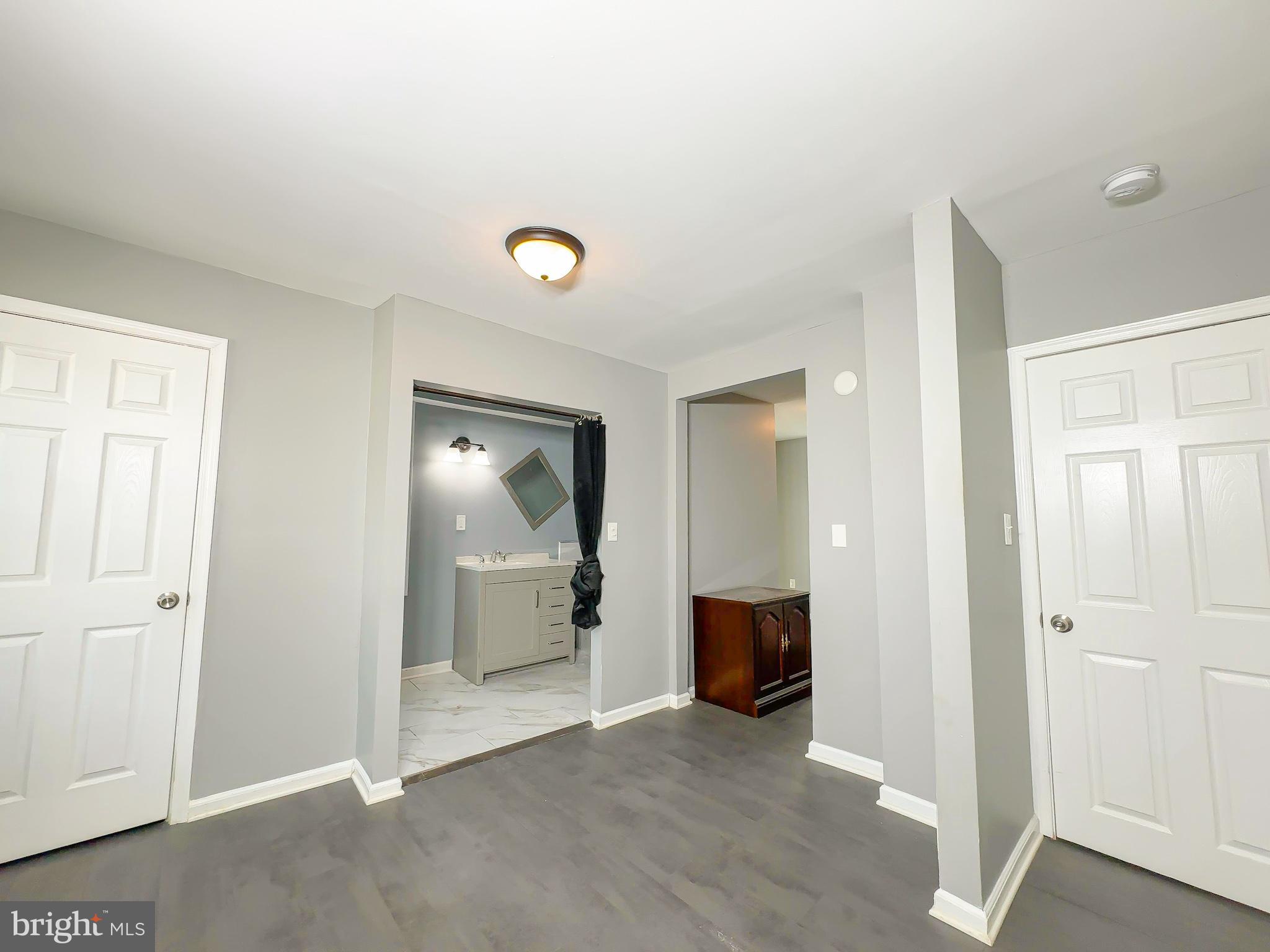 ARBUTUS - Residential Lease