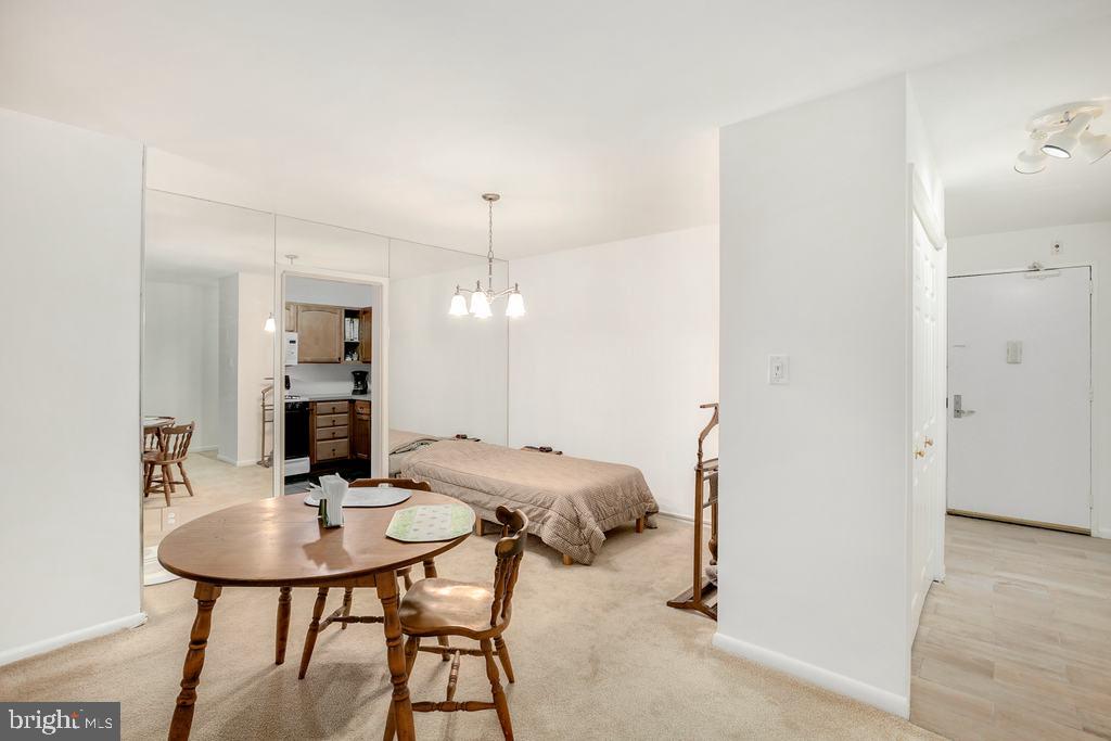 5101 RIVER ROAD 307