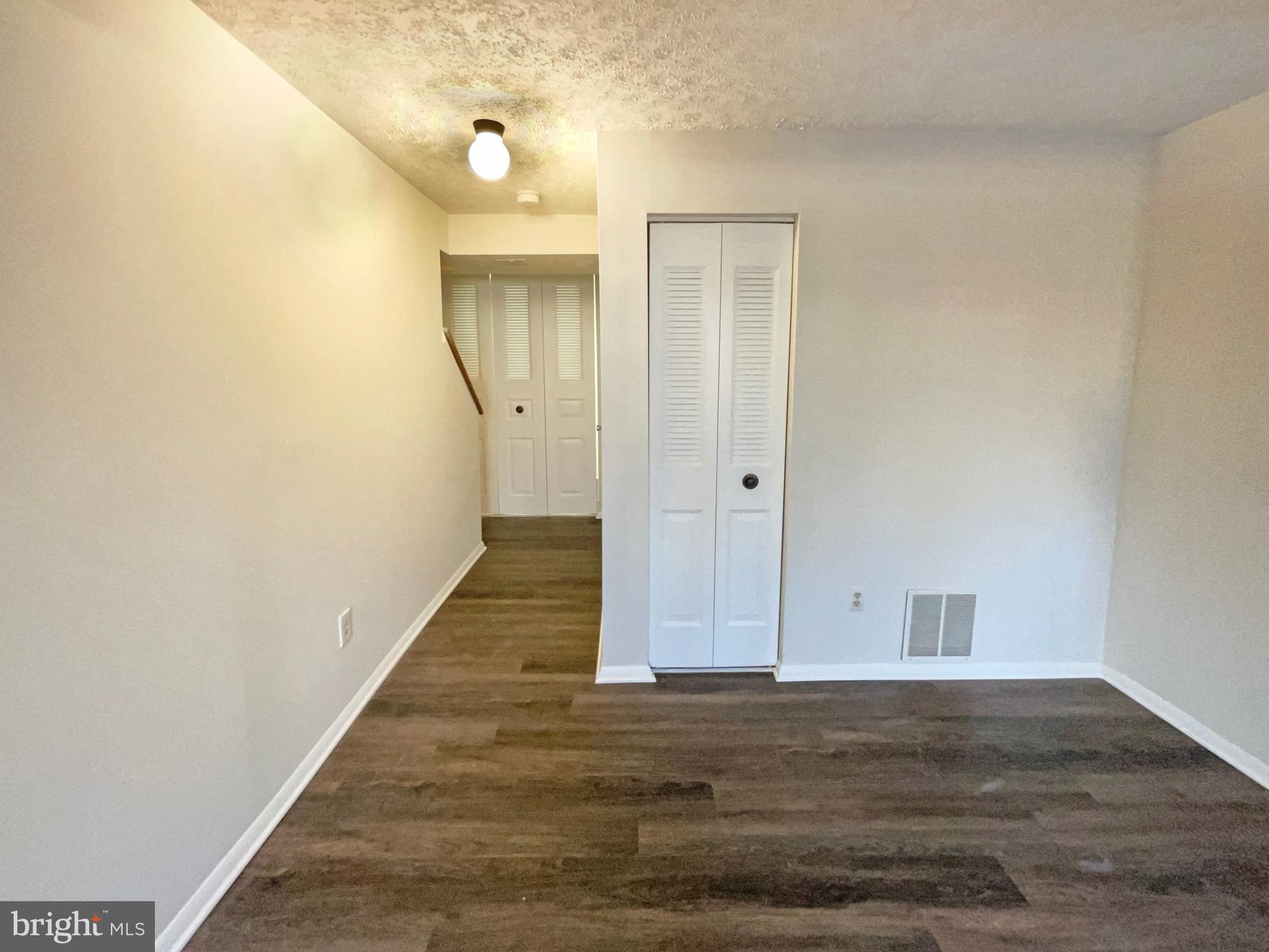 DEVILS REACH CONDOS - Residential