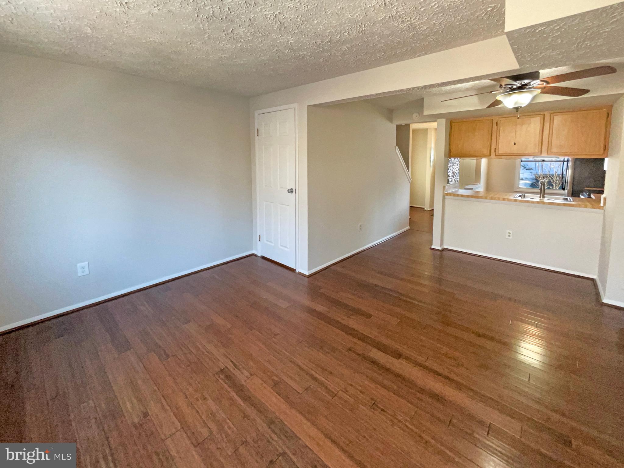 DEVILS REACH CONDOS - Residential