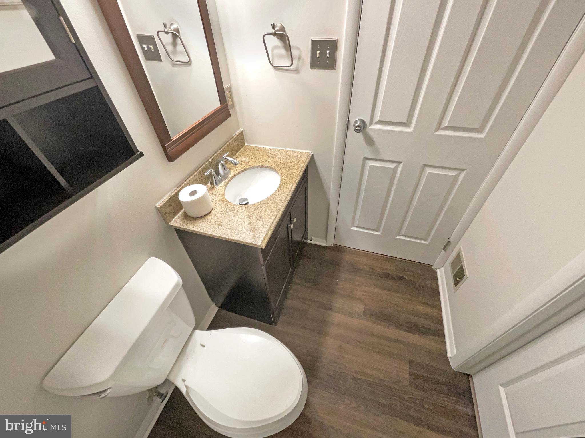 DEVILS REACH CONDOS - Residential