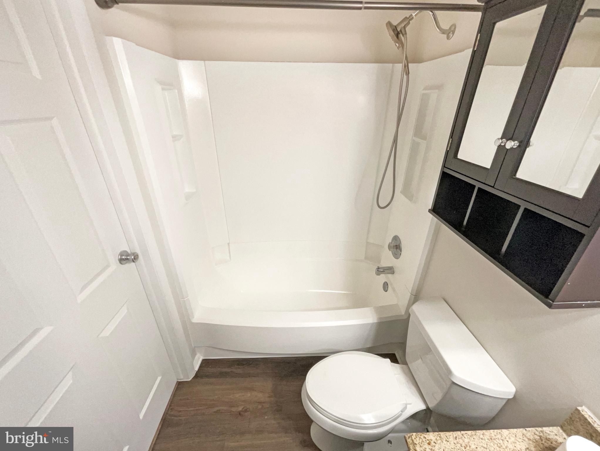 DEVILS REACH CONDOS - Residential