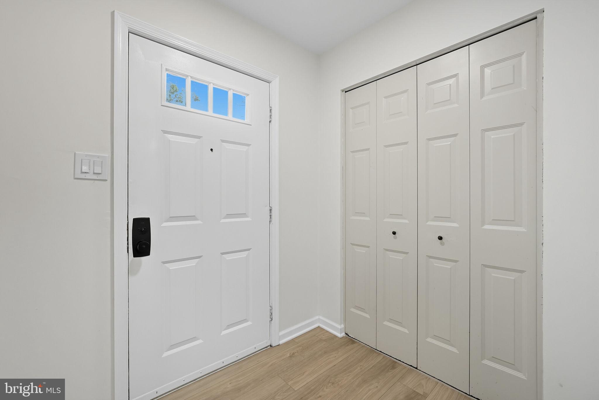 COUNTRY CREEK - Residential