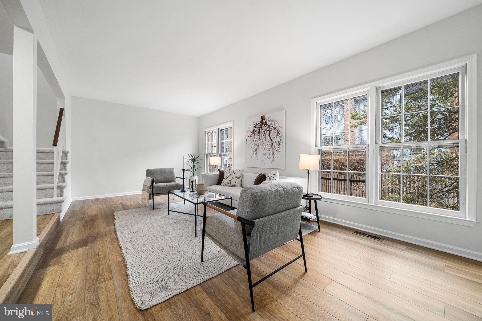 COUNTRY CREEK - Residential