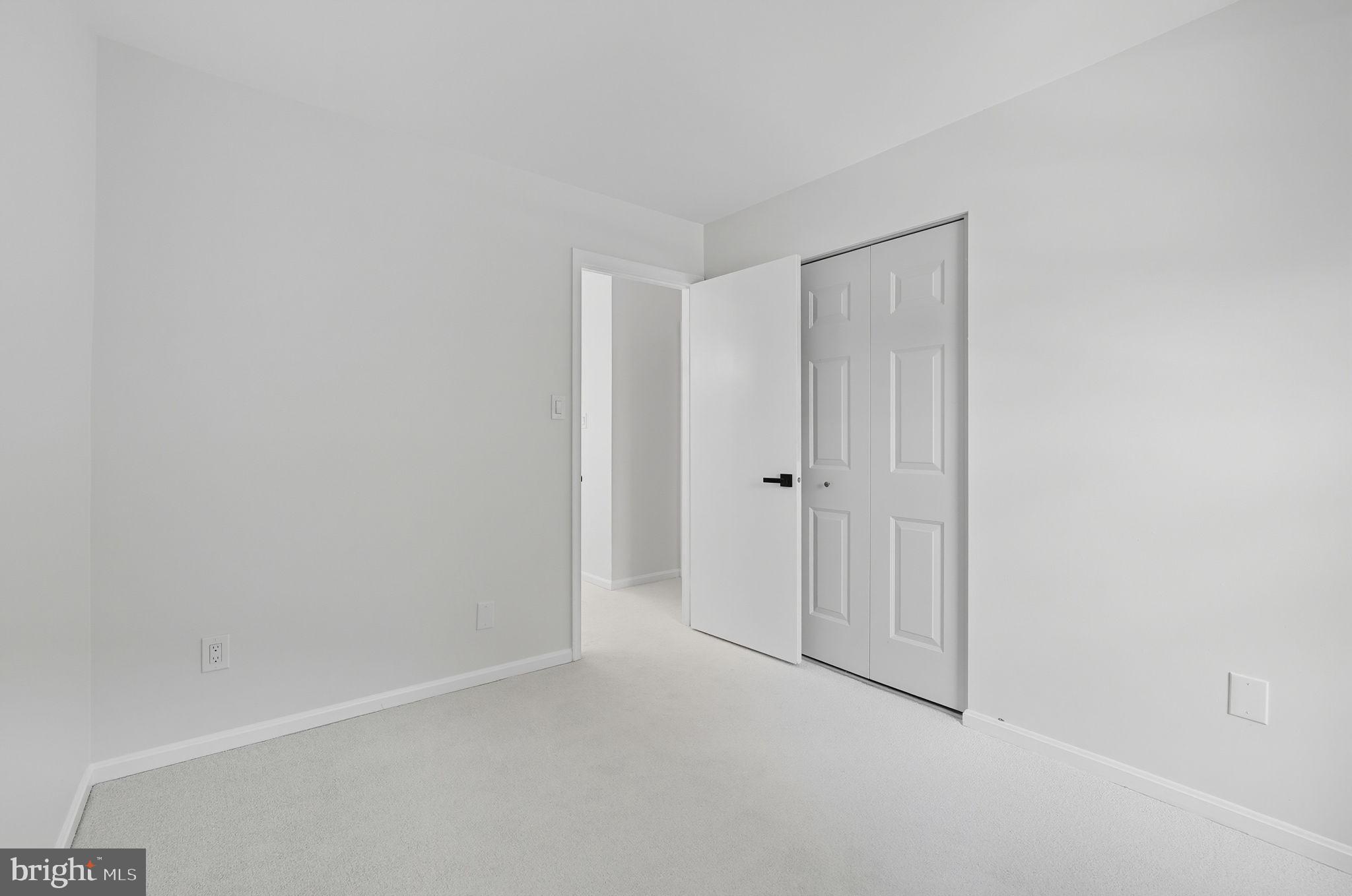 COUNTRY CREEK - Residential