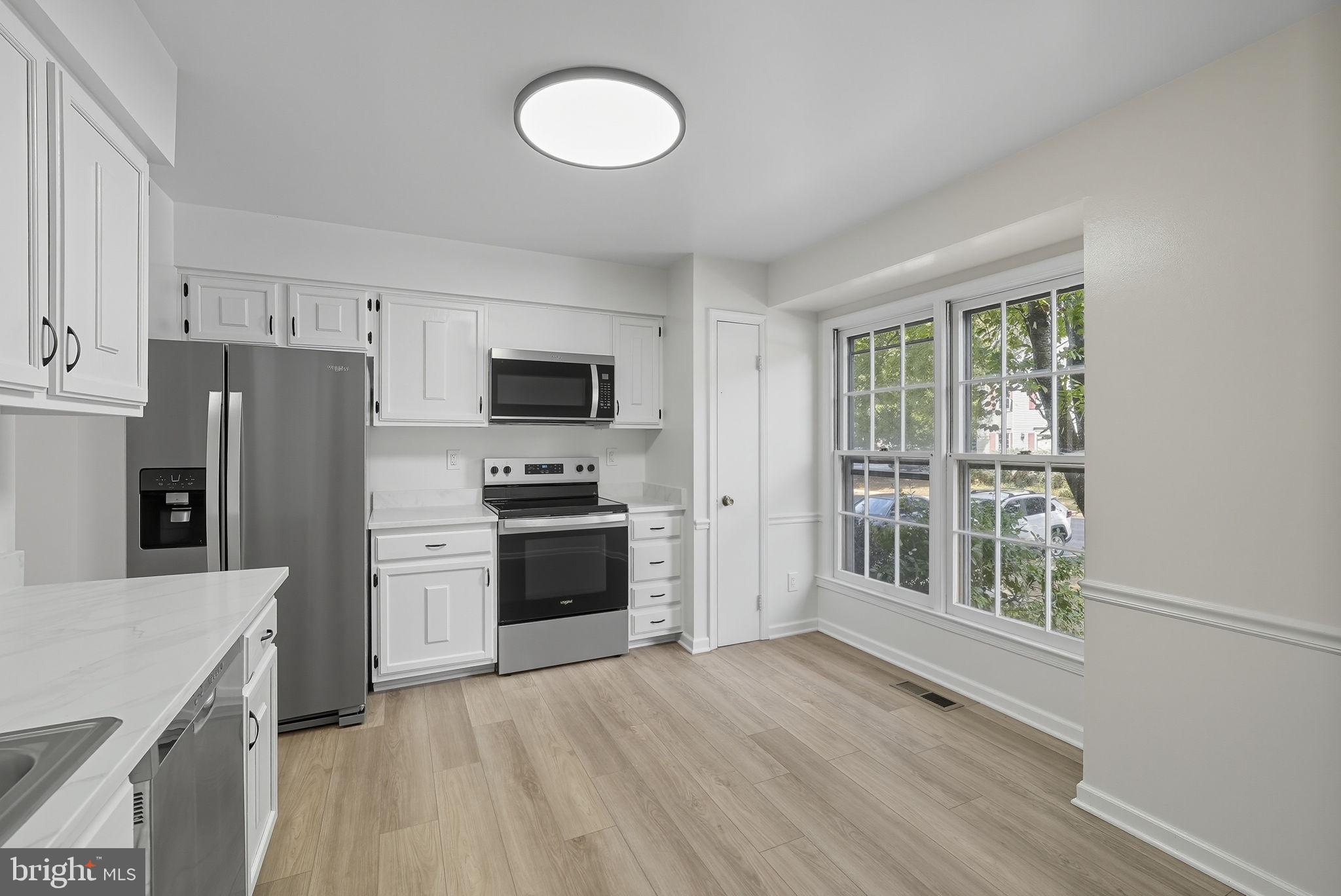 COUNTRY CREEK - Residential