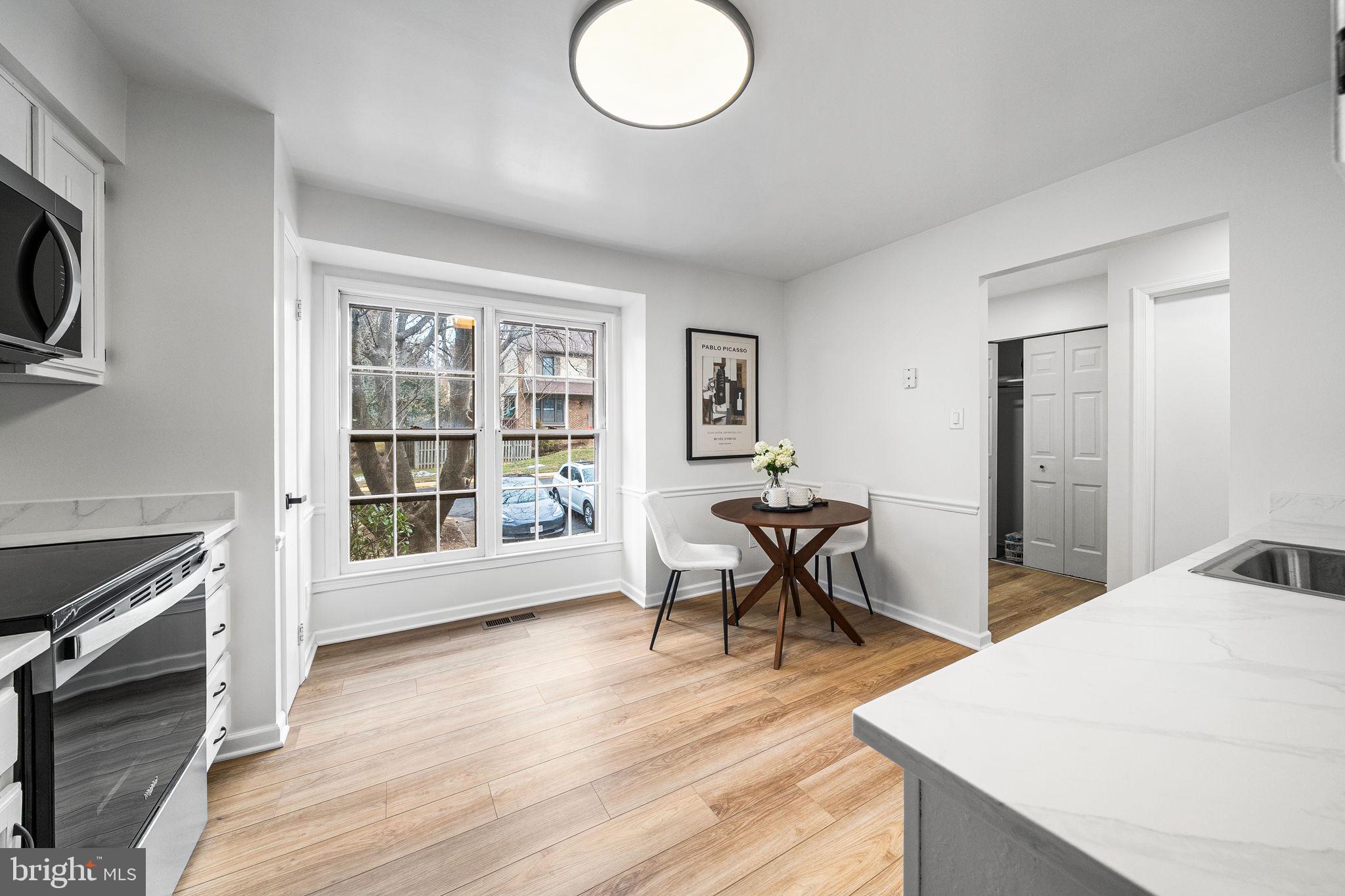 COUNTRY CREEK - Residential