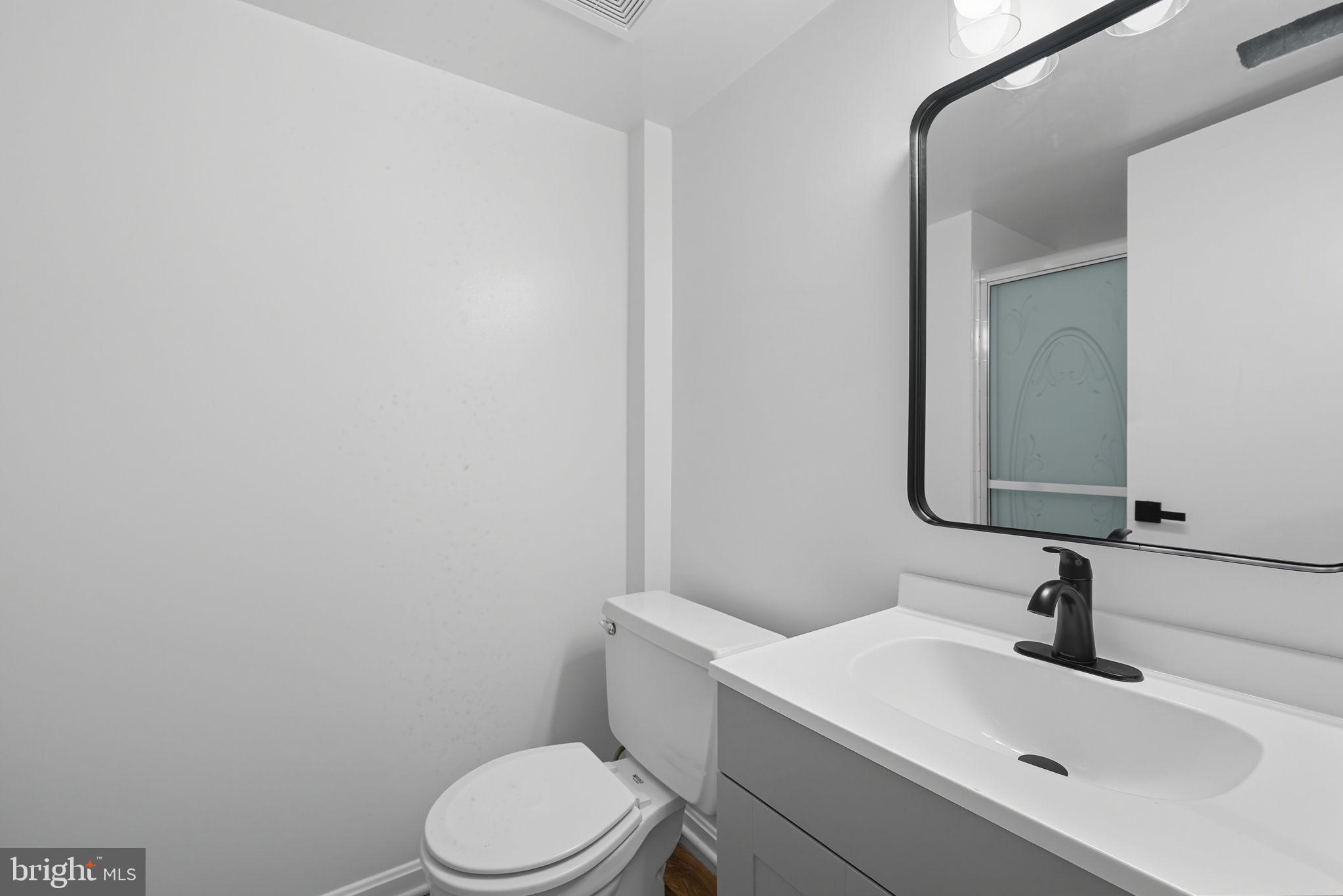 COUNTRY CREEK - Residential