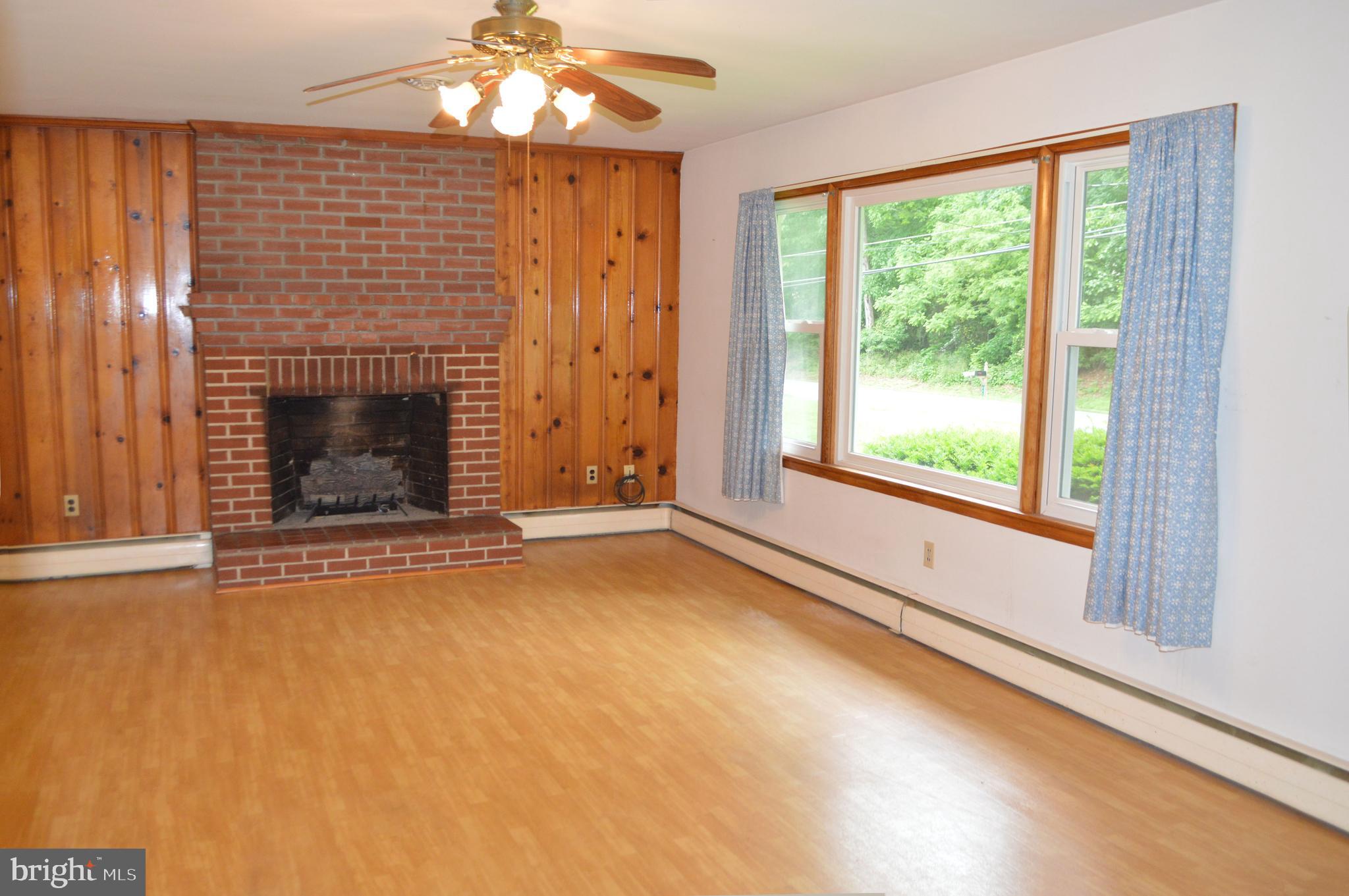 341 N SPRINGDALE ROAD