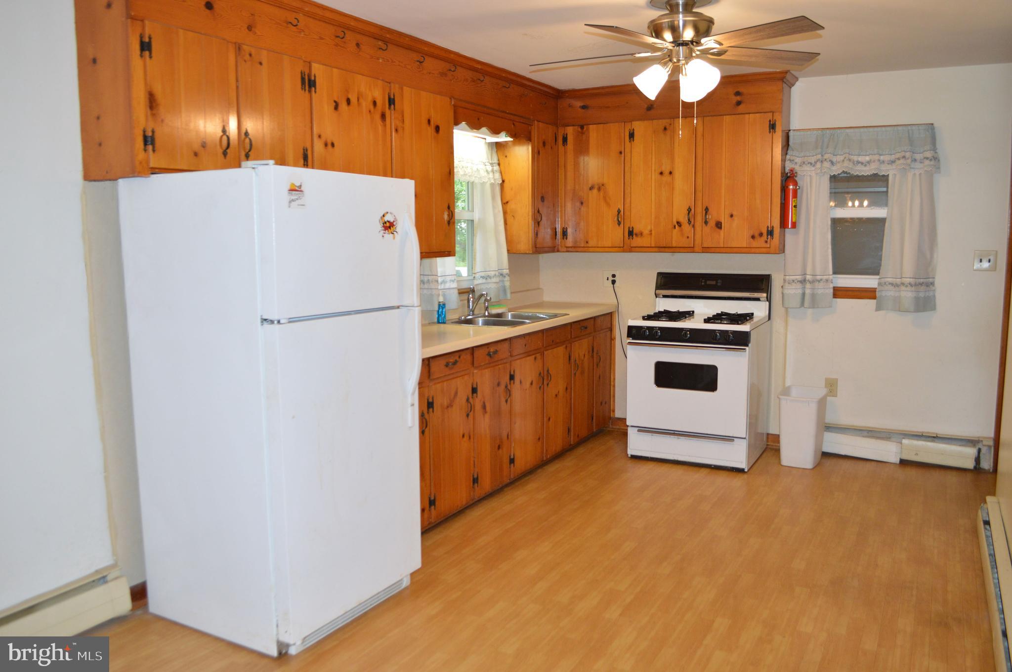341 N SPRINGDALE ROAD