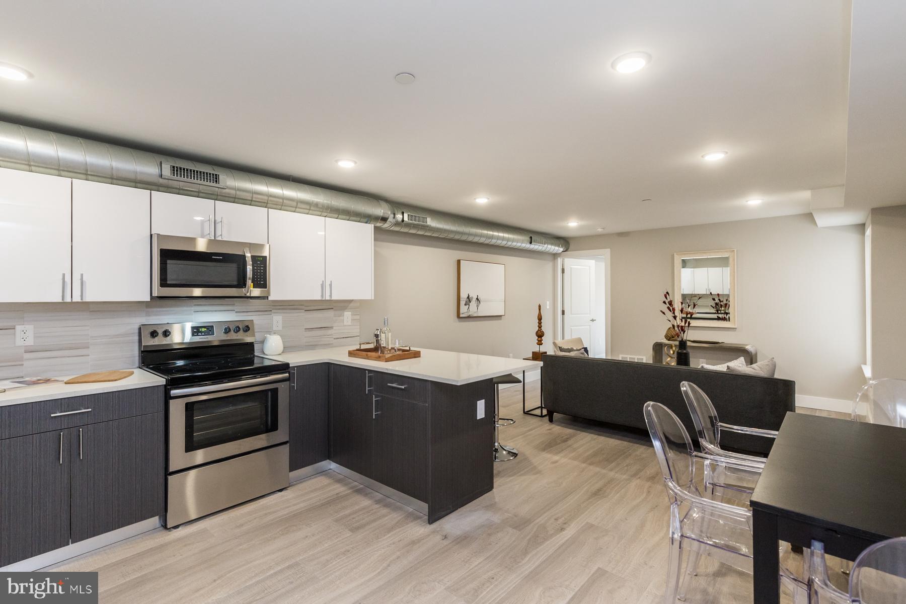 LUDLOW - Residential Lease