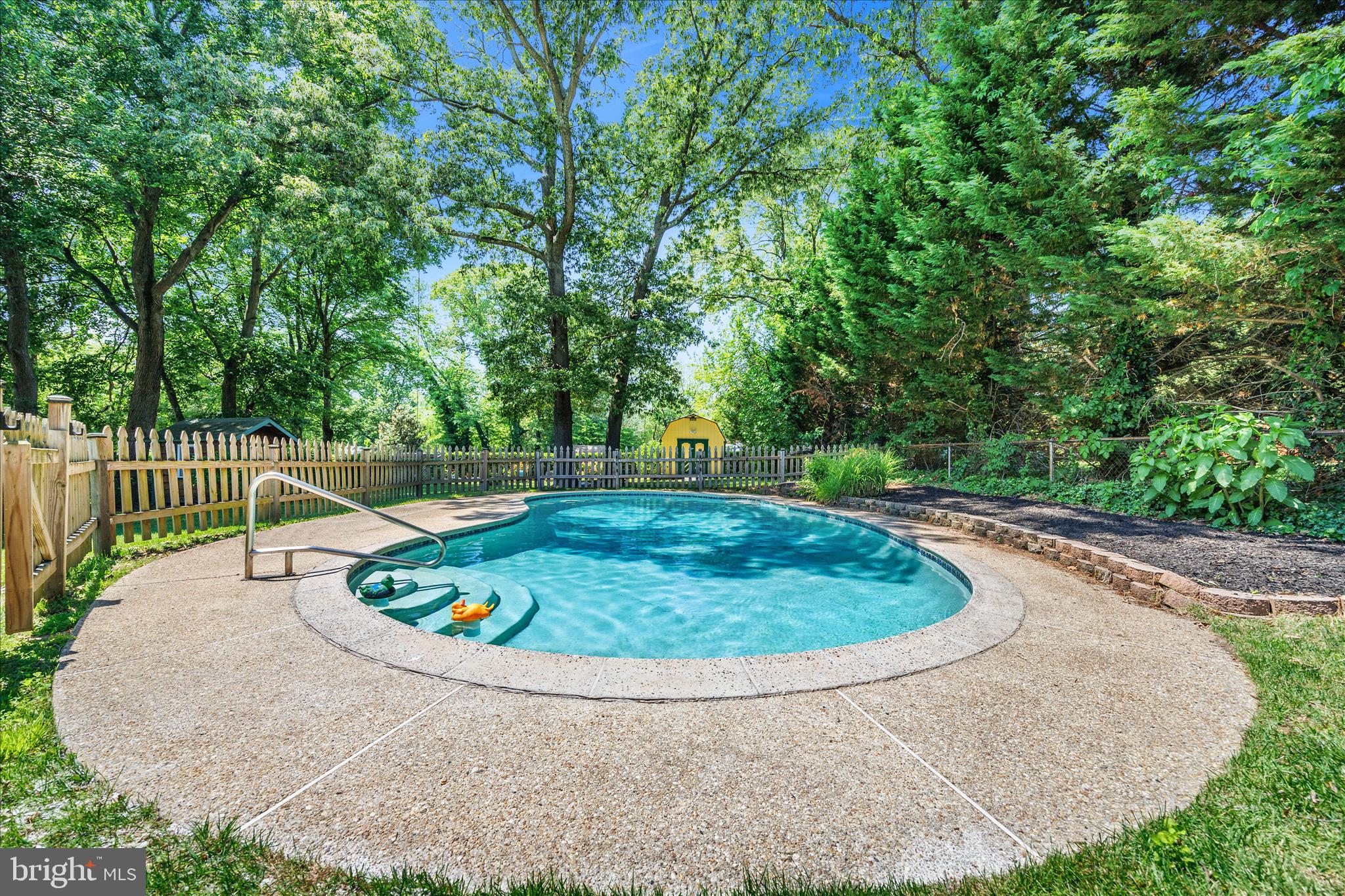 WEST RIVERDALE - Residential