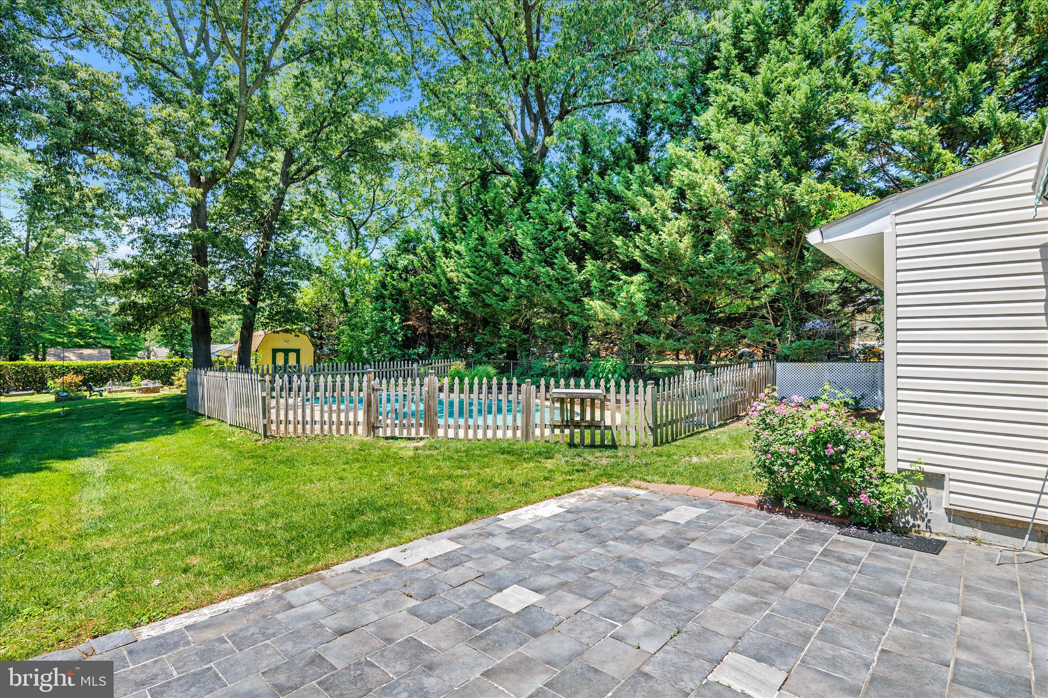 WEST RIVERDALE - Residential
