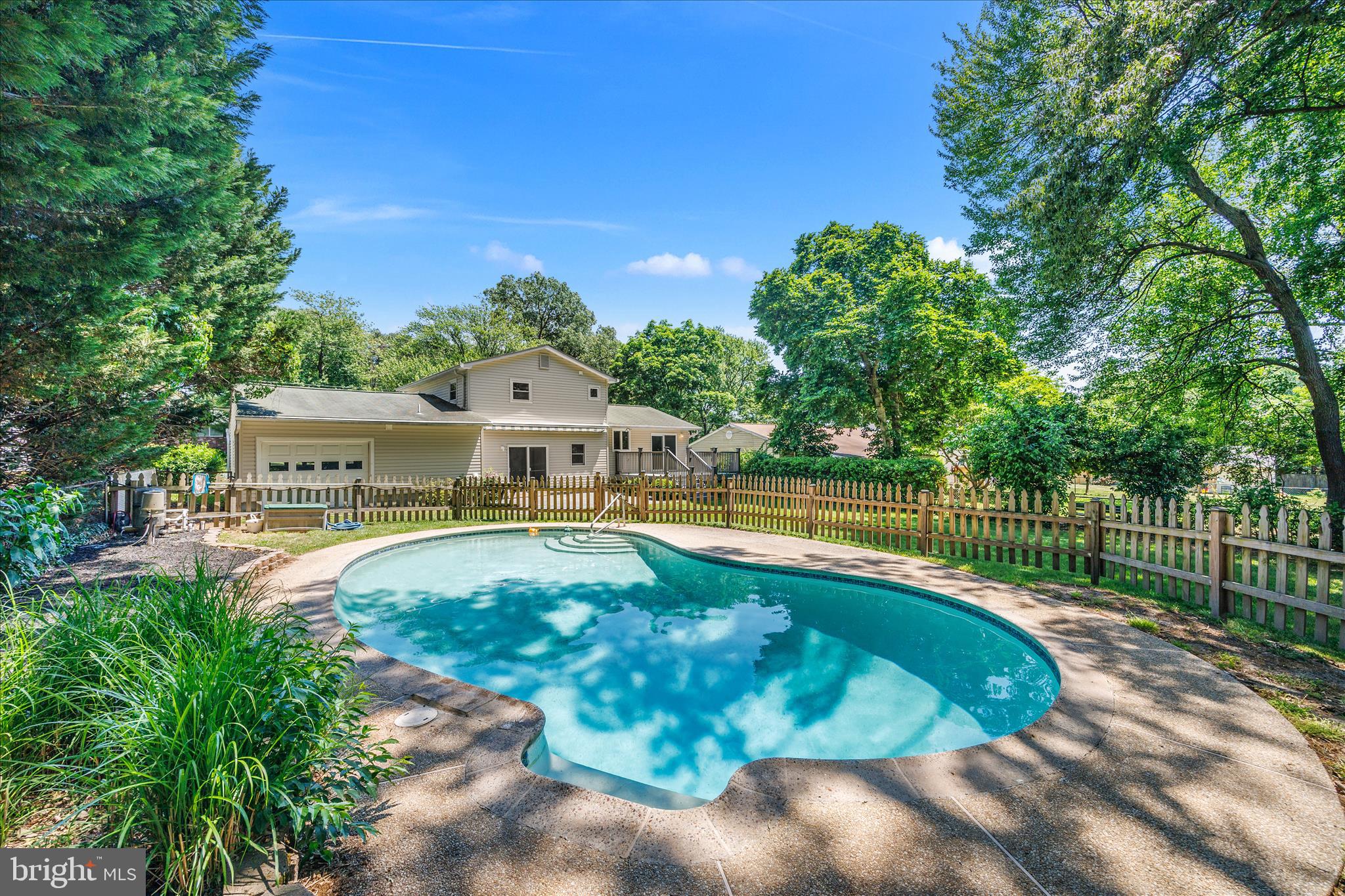 WEST RIVERDALE - Residential
