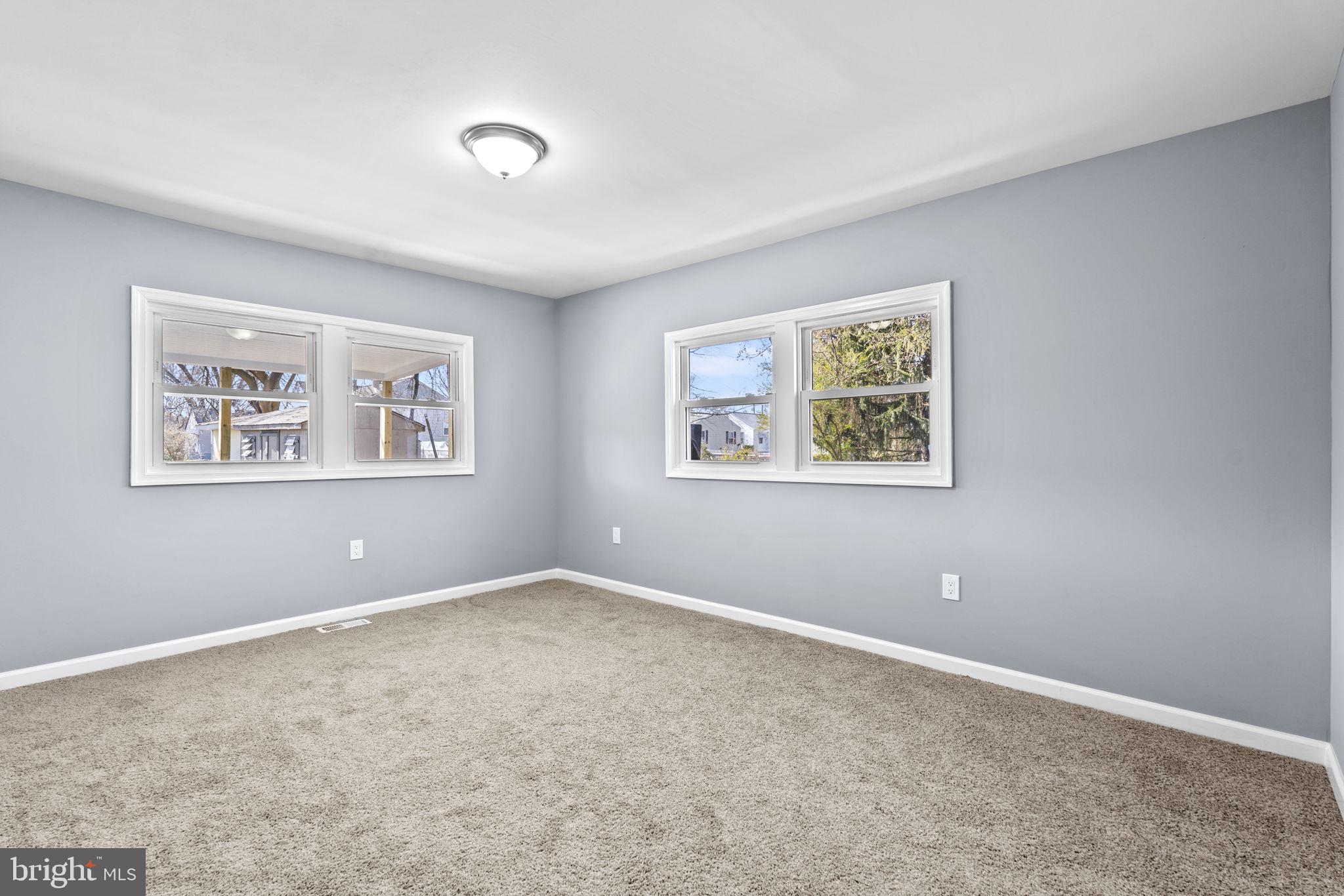 ABERDEEN HILLS - Residential