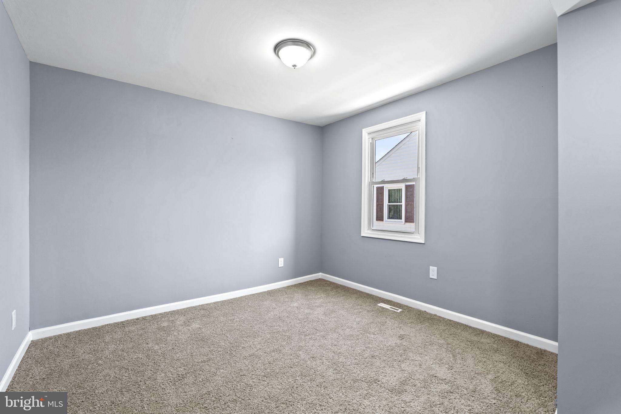 ABERDEEN HILLS - Residential