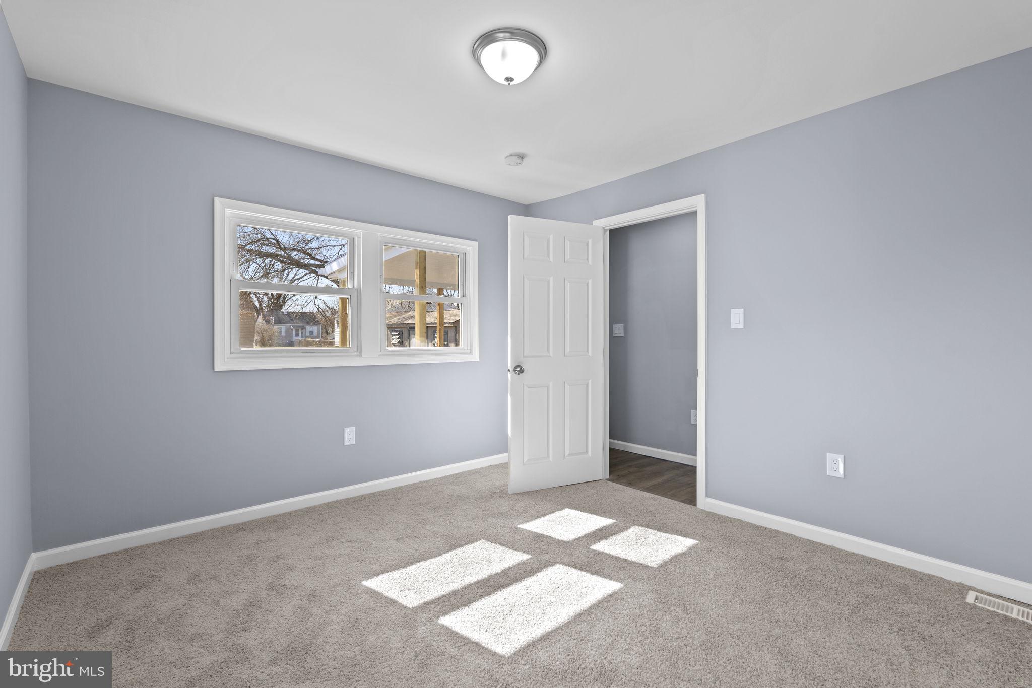 ABERDEEN HILLS - Residential