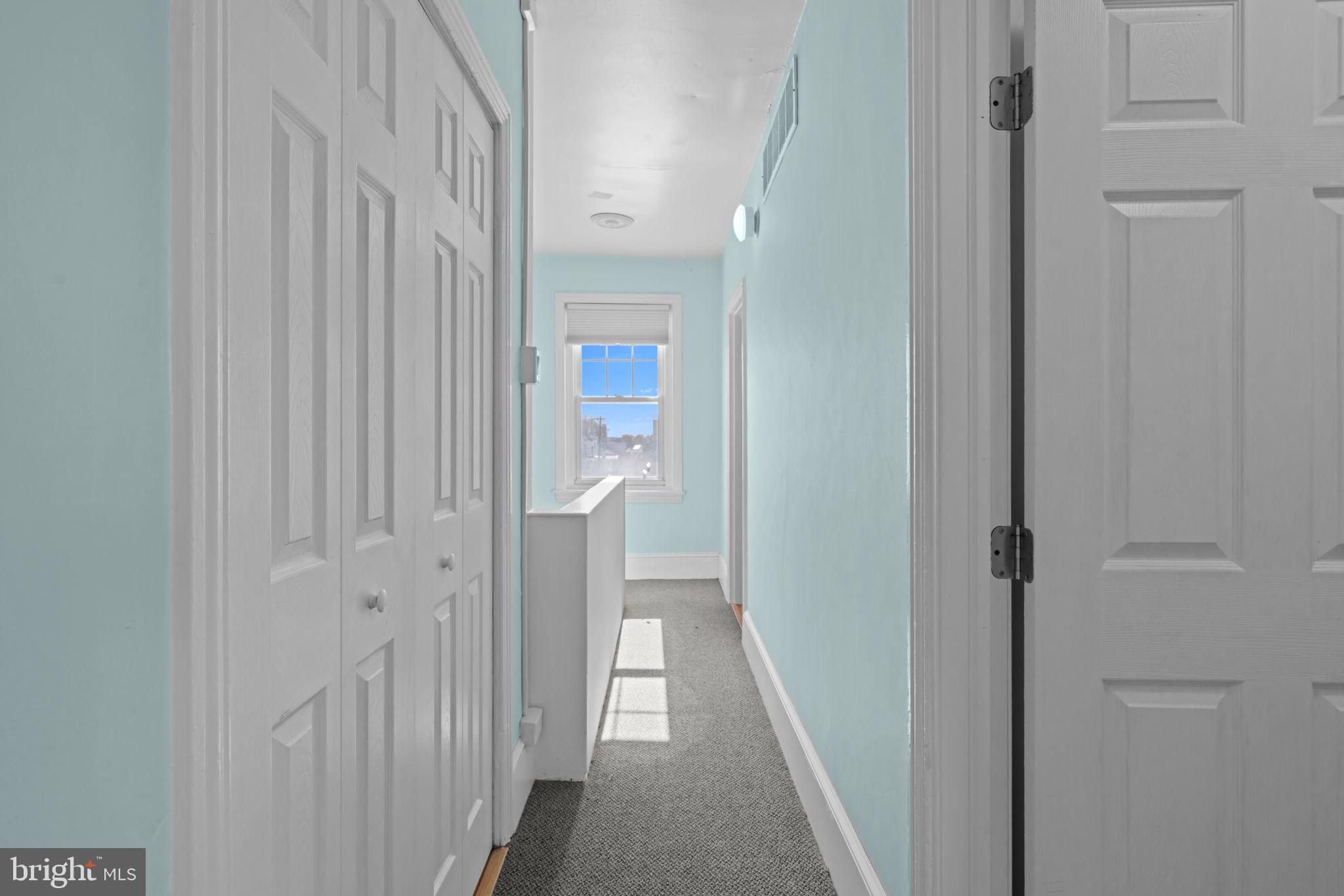 ROXBOROUGH VILLAGE - Residential