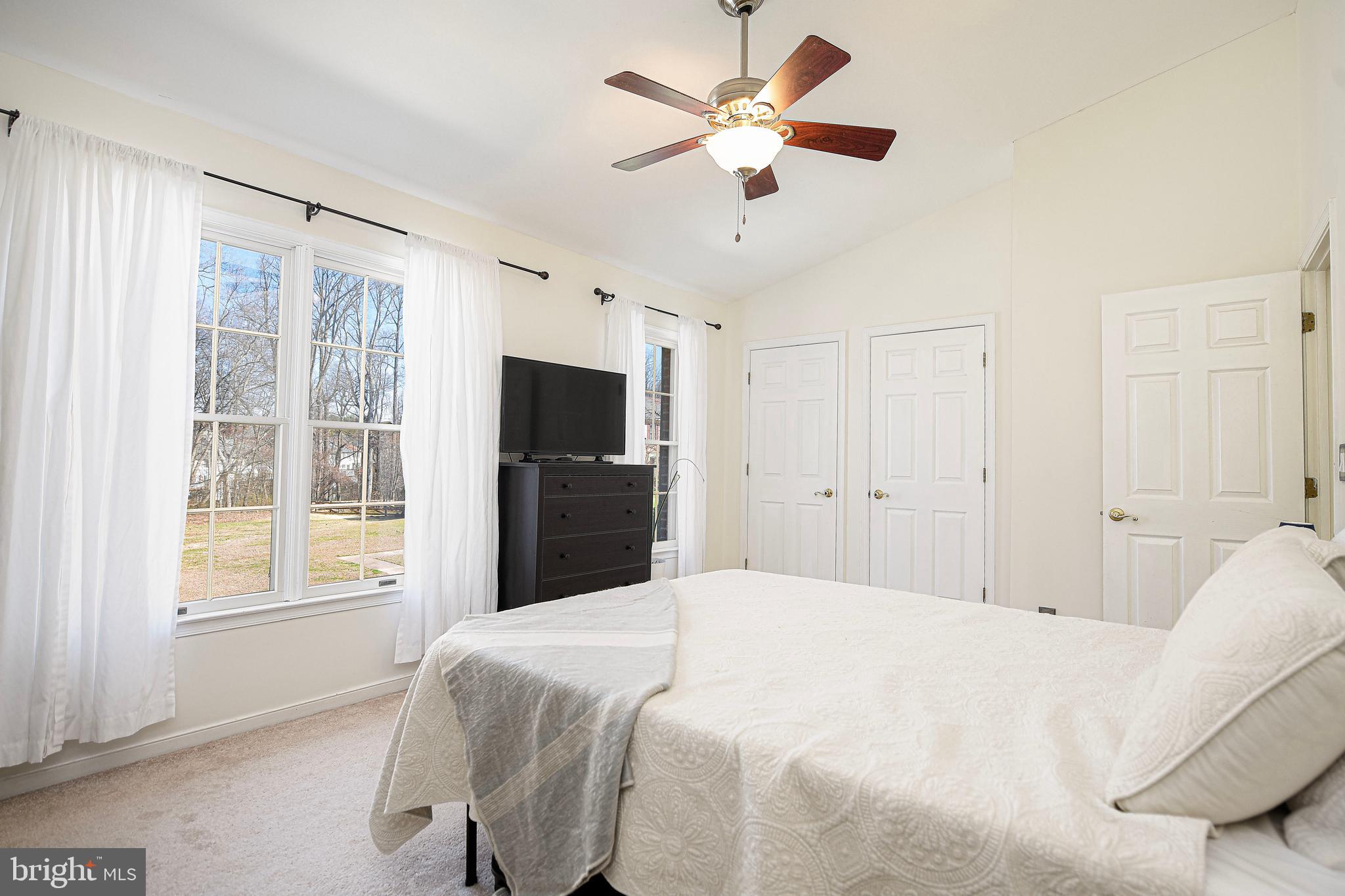 FOXBOROUGH FARMS - Residential