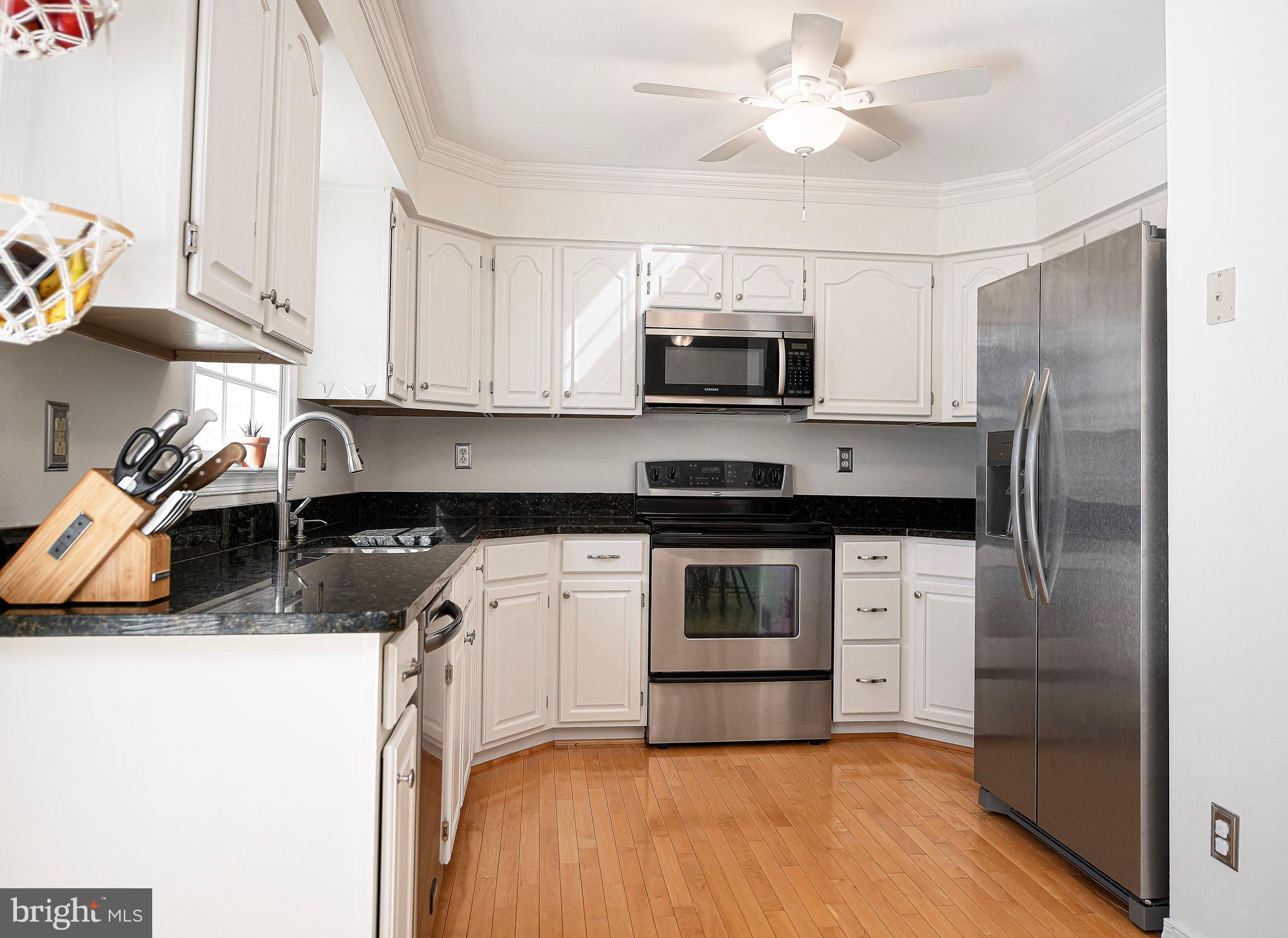 1335 MERRY HILL COURT