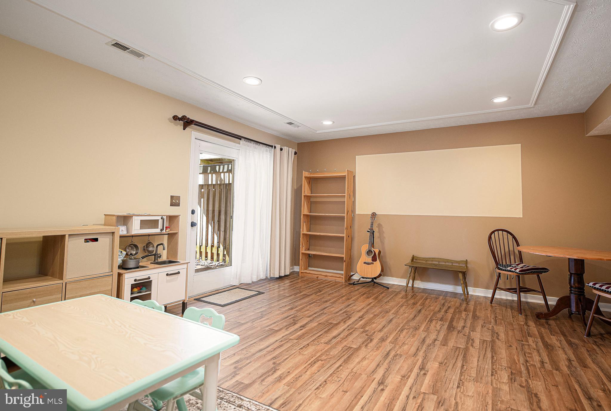 FOXBOROUGH FARMS - Residential