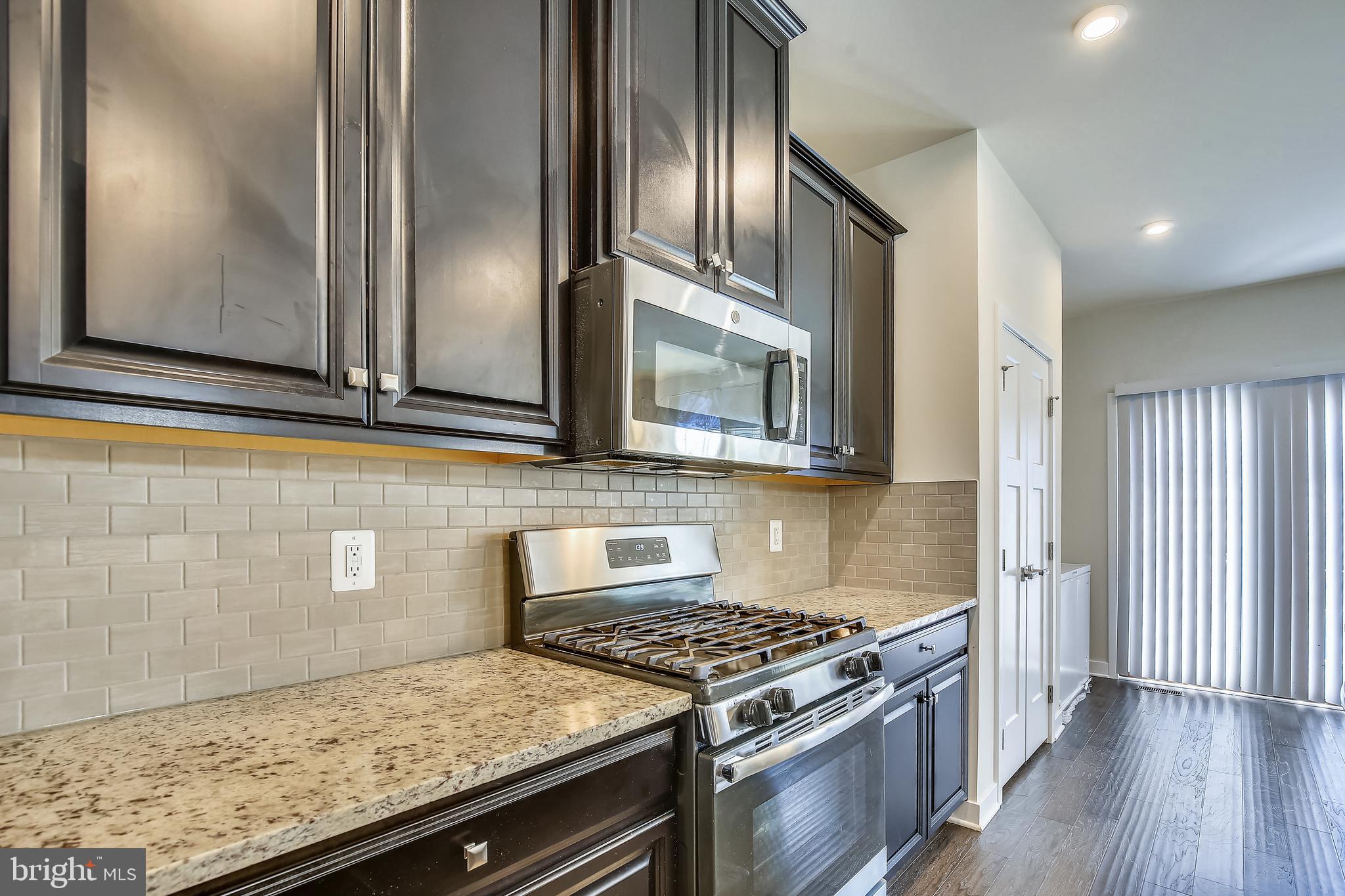 POTOMAC SHORES - Residential