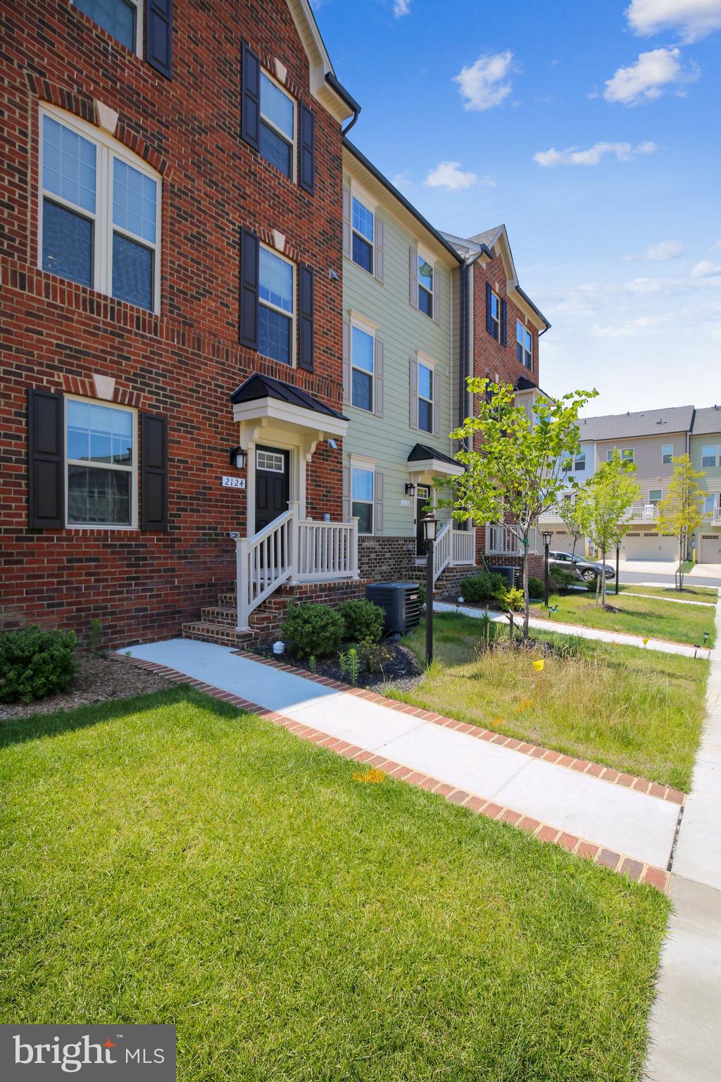 POTOMAC SHORES - Residential