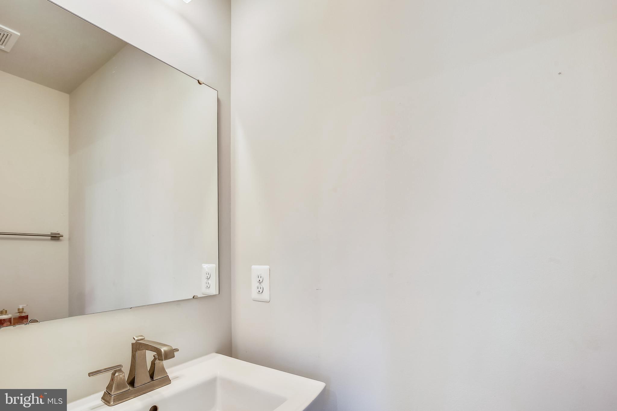 POTOMAC SHORES - Residential