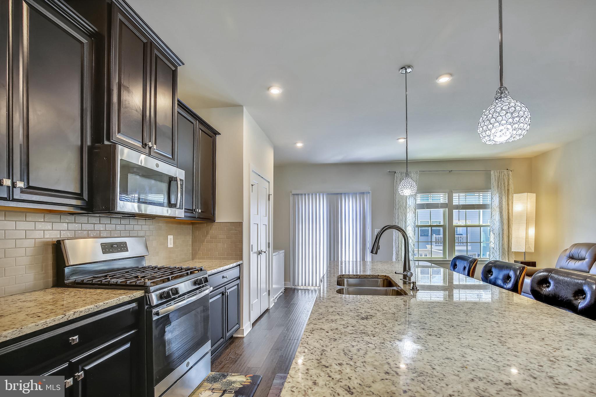 POTOMAC SHORES - Residential