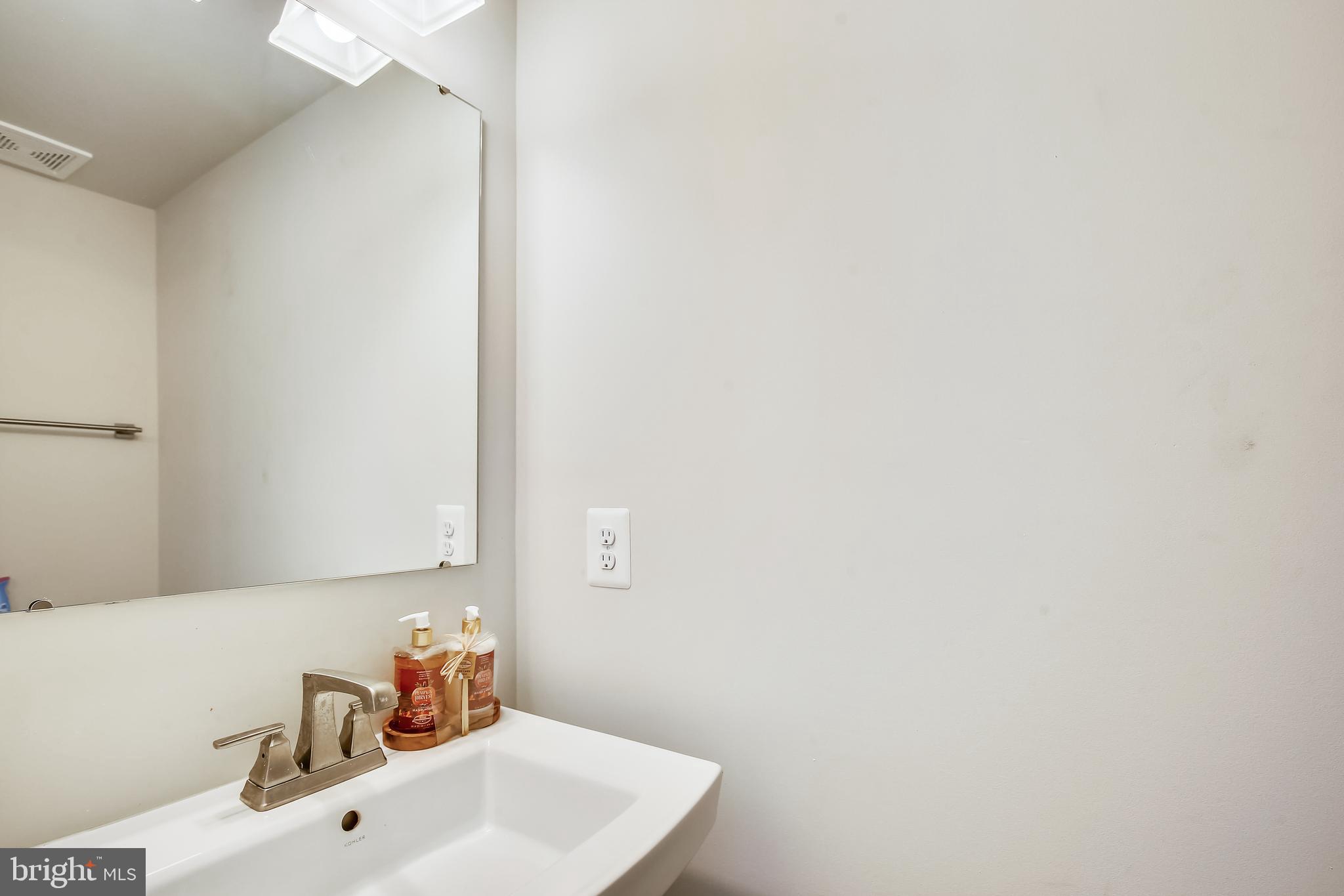 POTOMAC SHORES - Residential