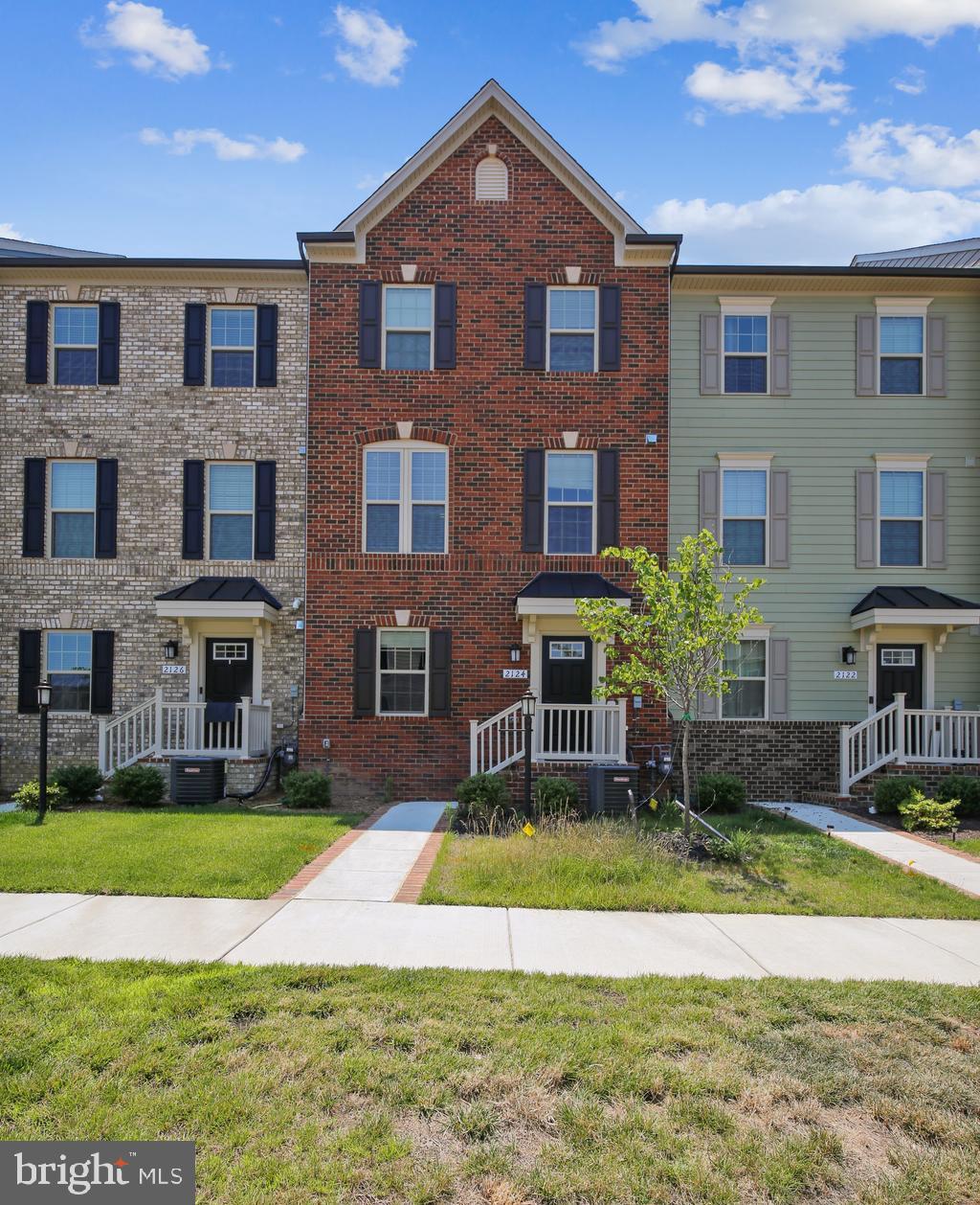 POTOMAC SHORES - Residential