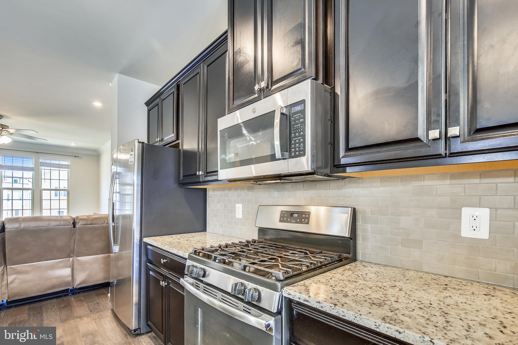 POTOMAC SHORES - Residential