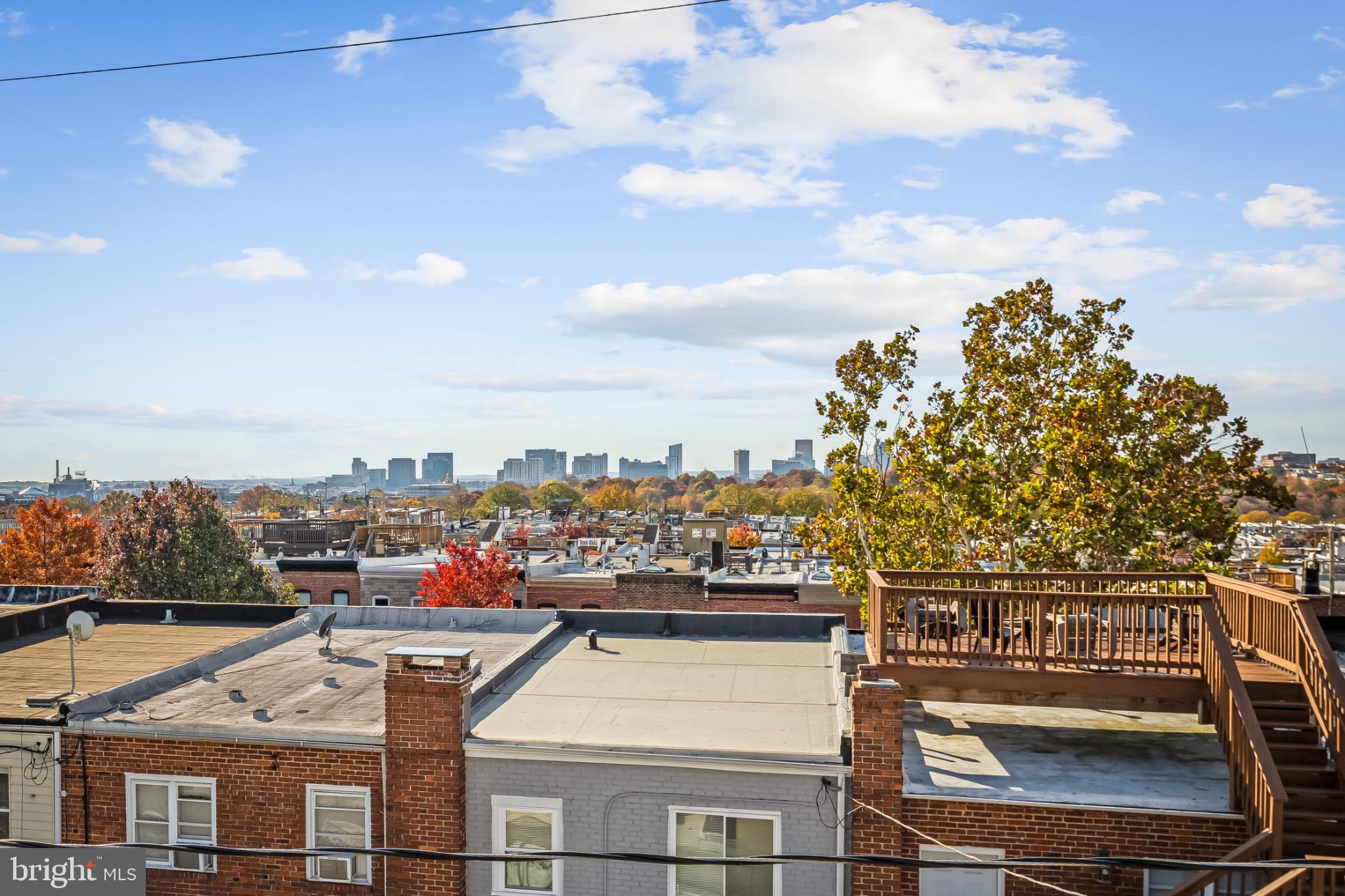 HIGHLANDTOWN - Residential Income