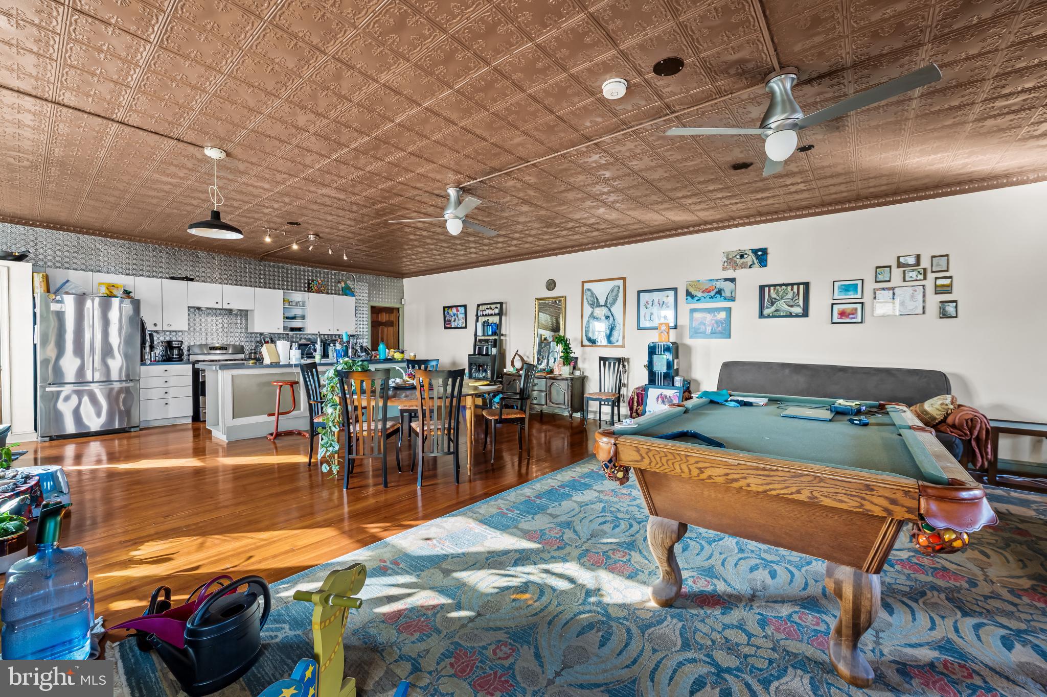 HIGHLANDTOWN - Residential Income