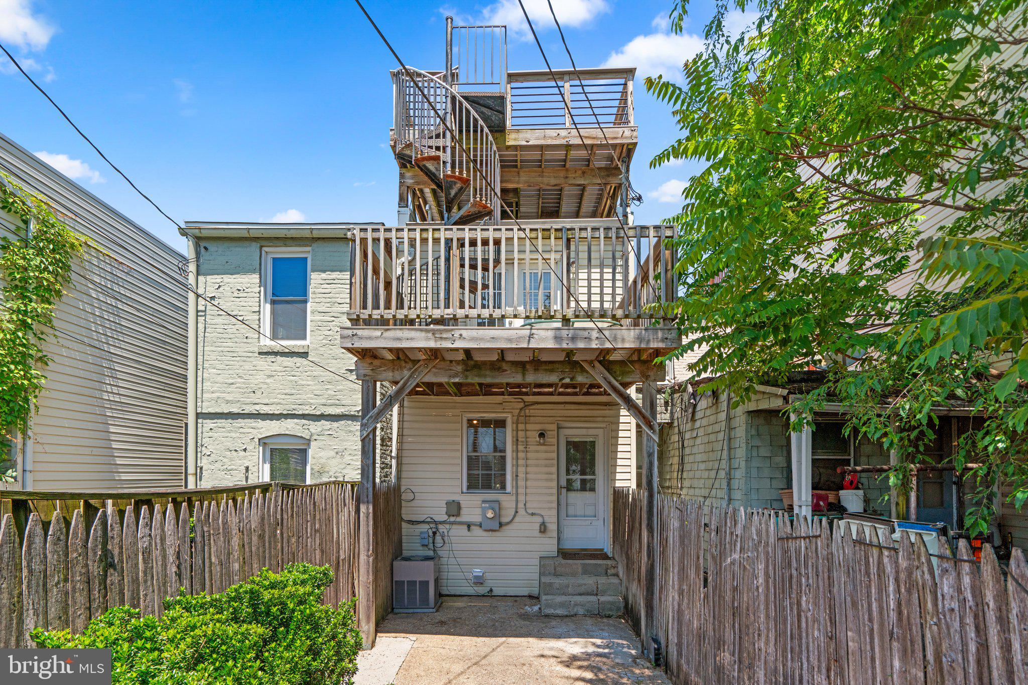 FEDERAL HILL HISTORIC DISTRICT - Residential