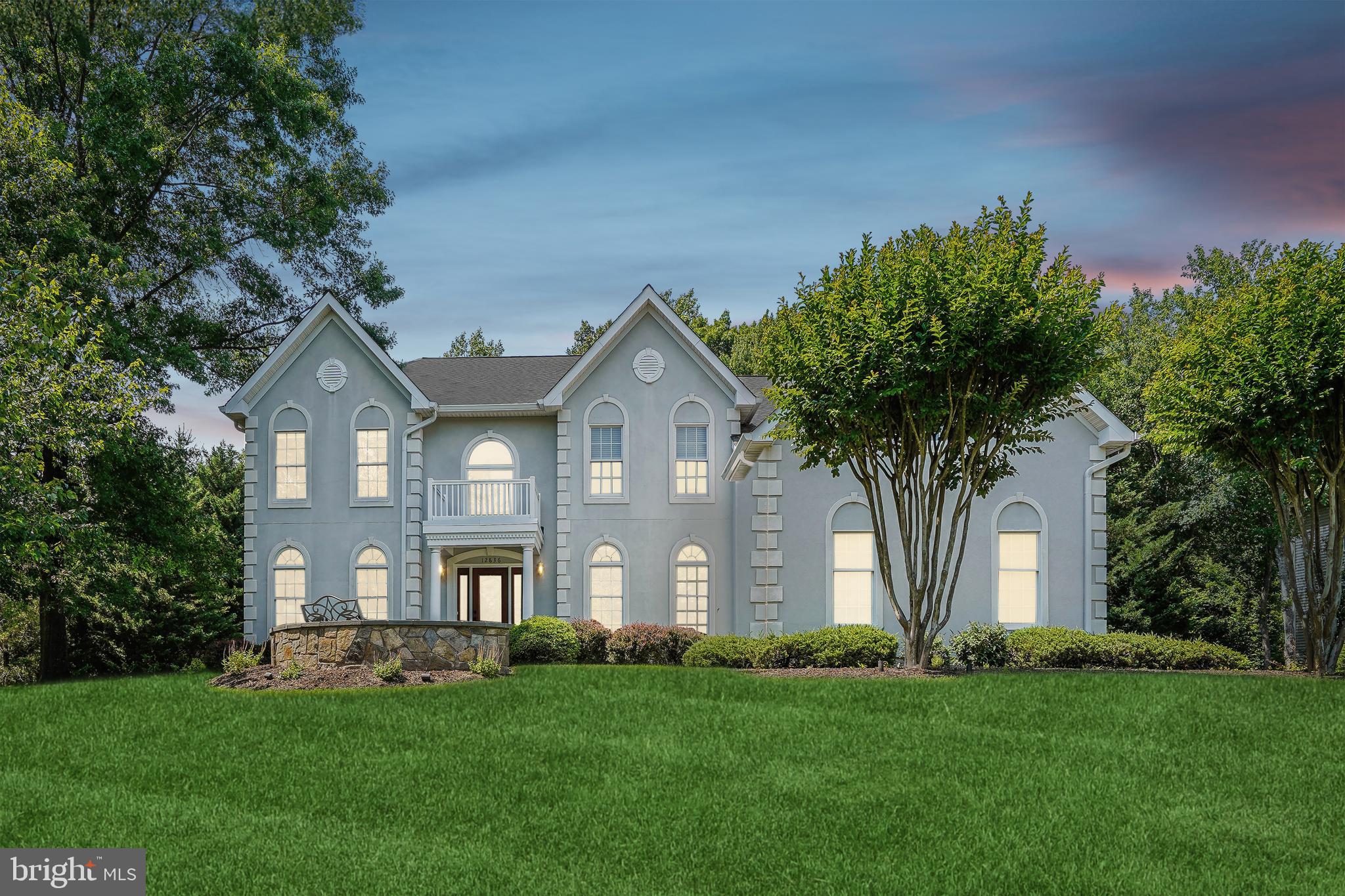 OAKTON CHASE - Residential