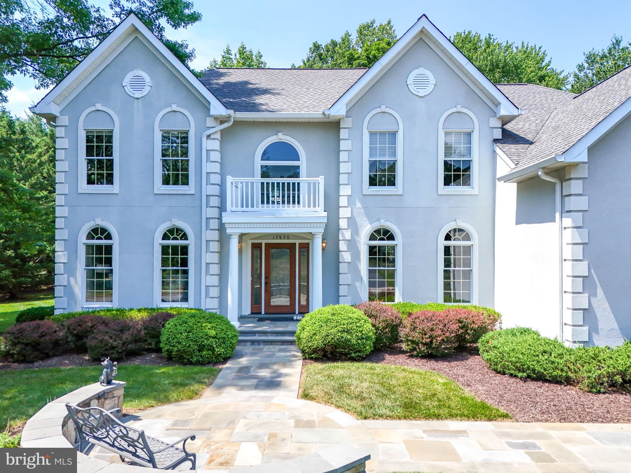 OAKTON CHASE - Residential