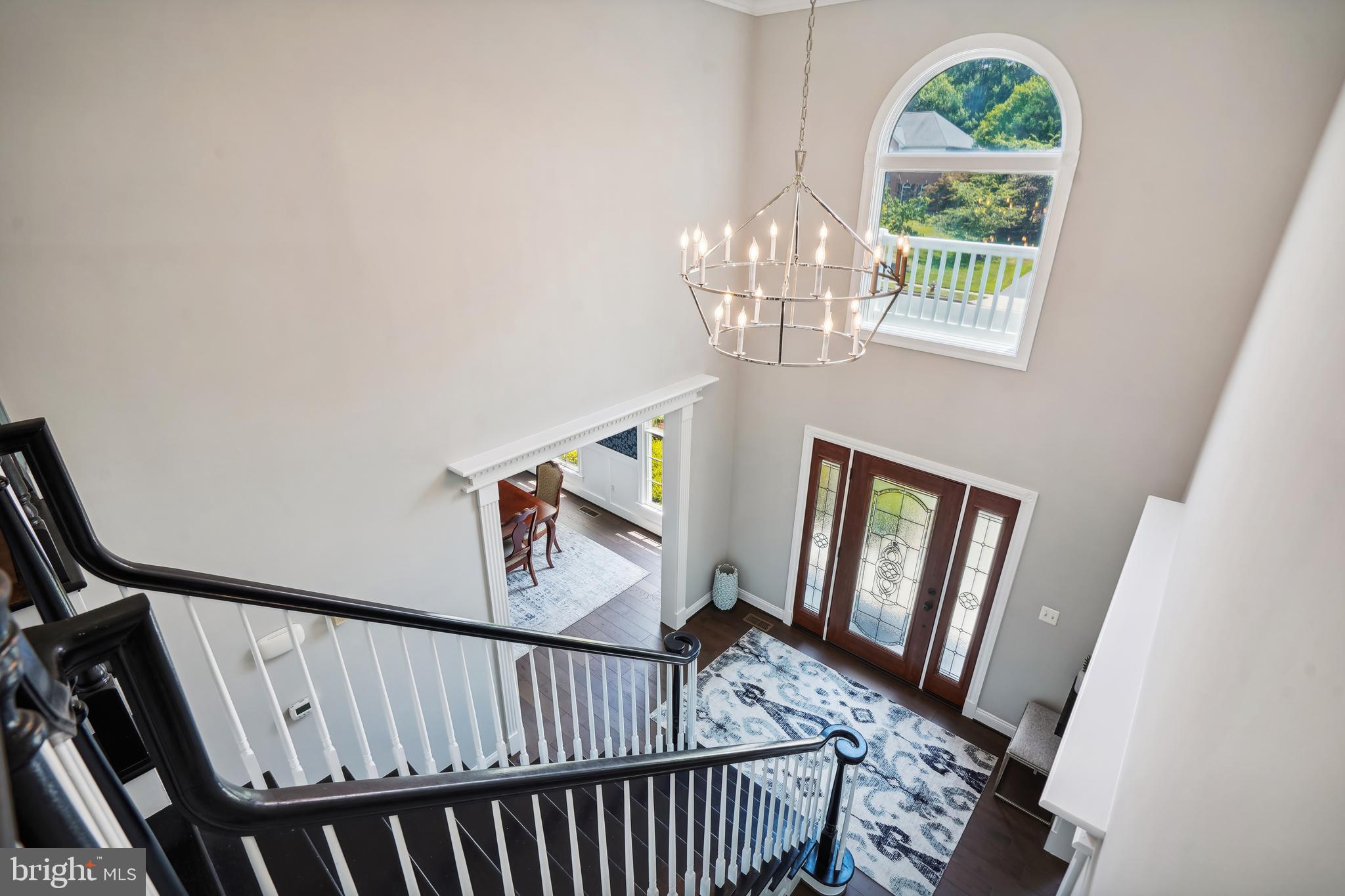 OAKTON CHASE - Residential