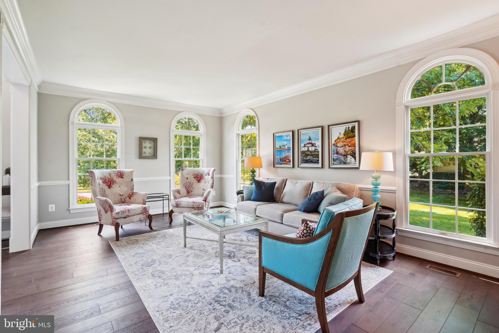 OAKTON CHASE - Residential