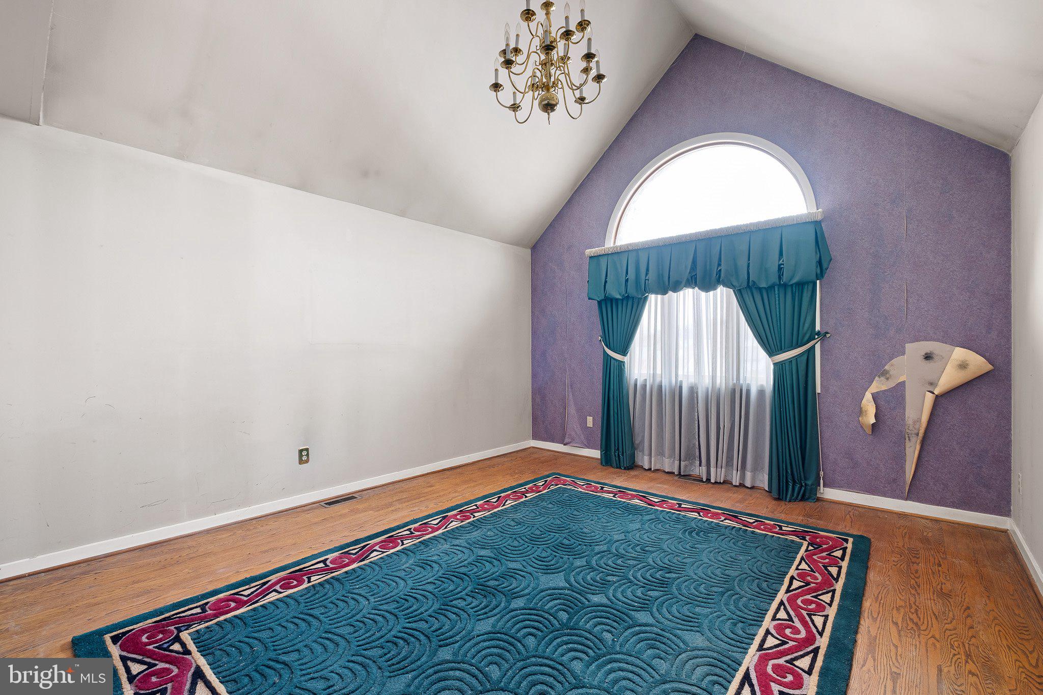 LAKEWOOD FARM - Residential