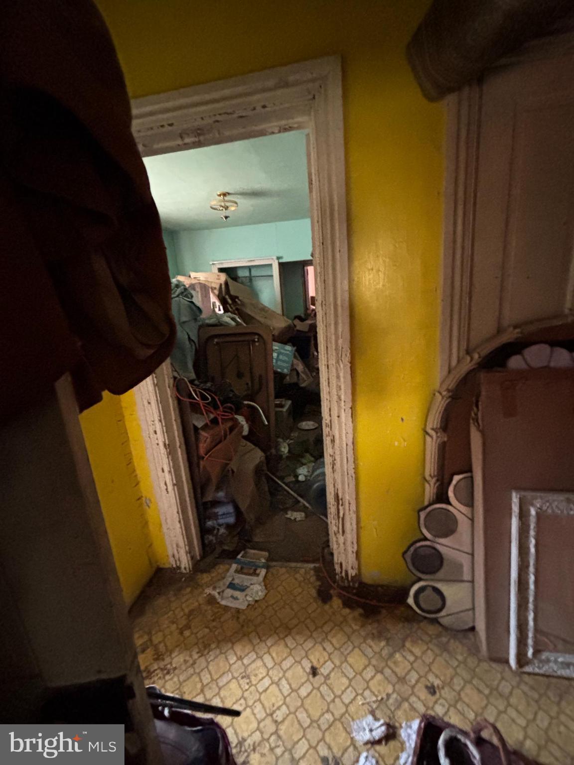 41 W COLLIERY AVENUE