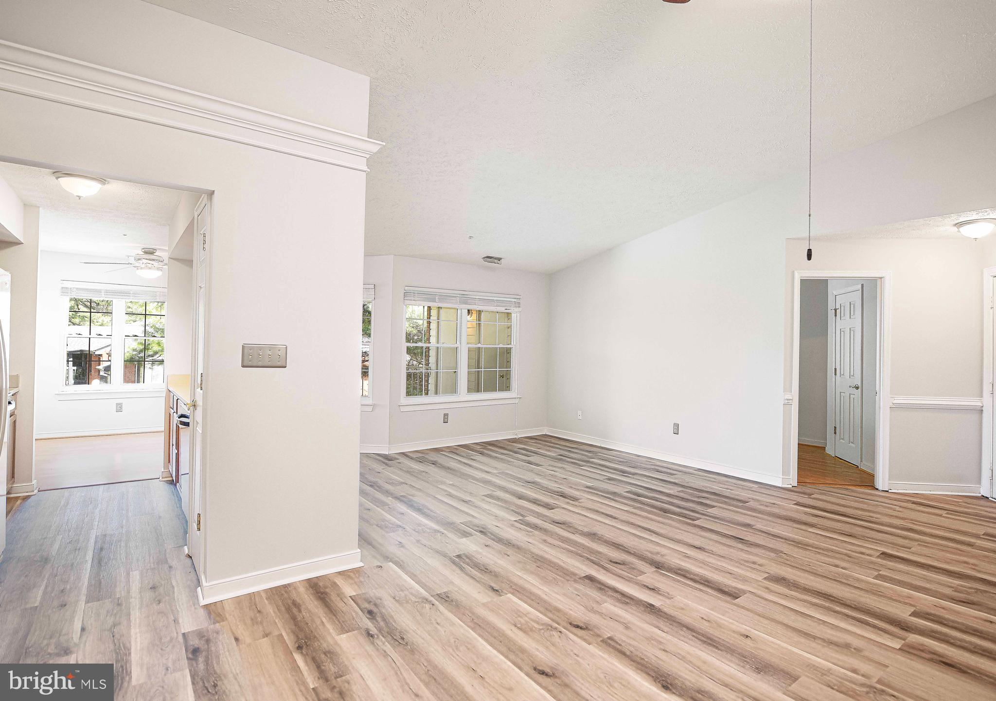 COUNTRY WALK - Residential Lease