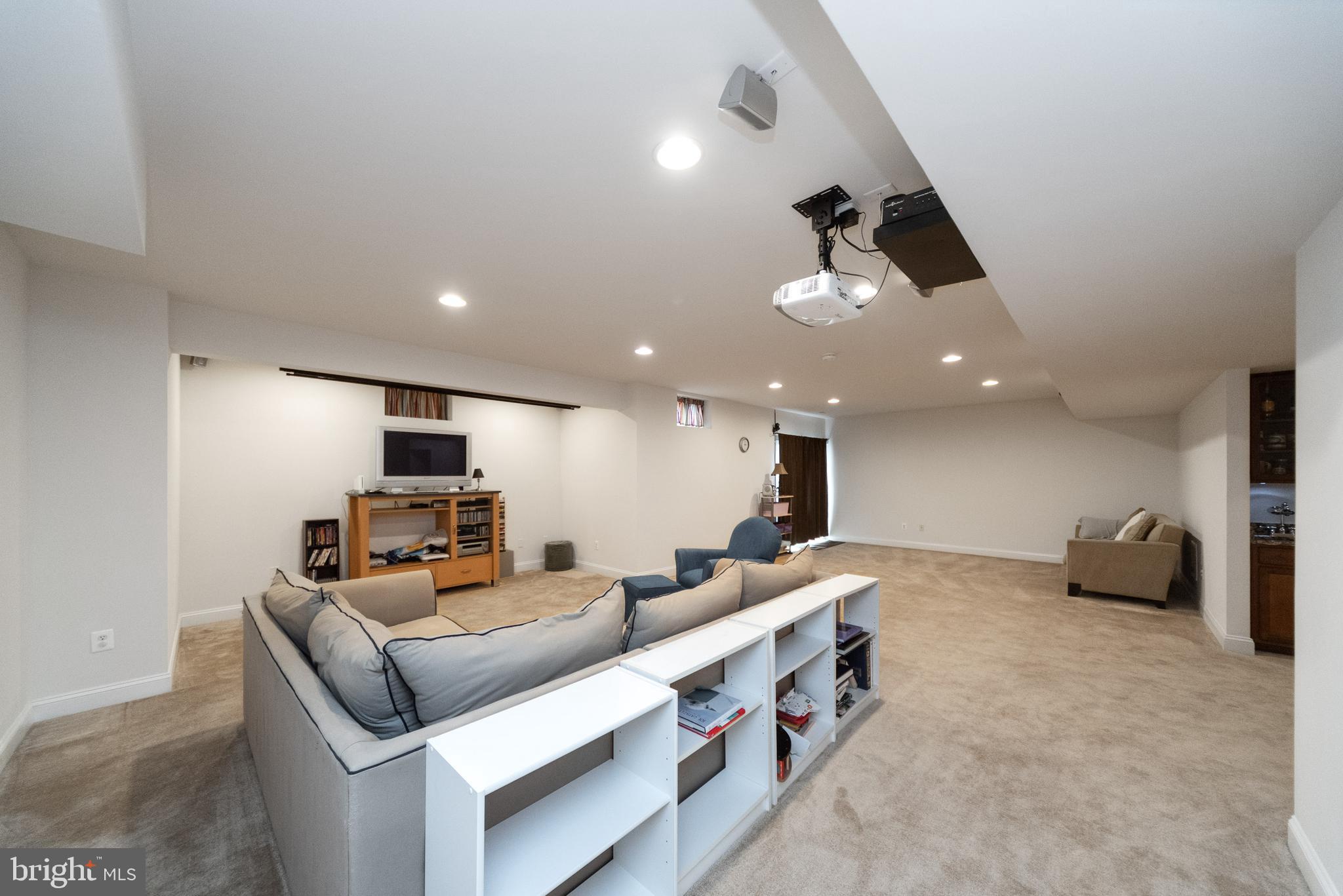 MOORES MEADOWS - Residential