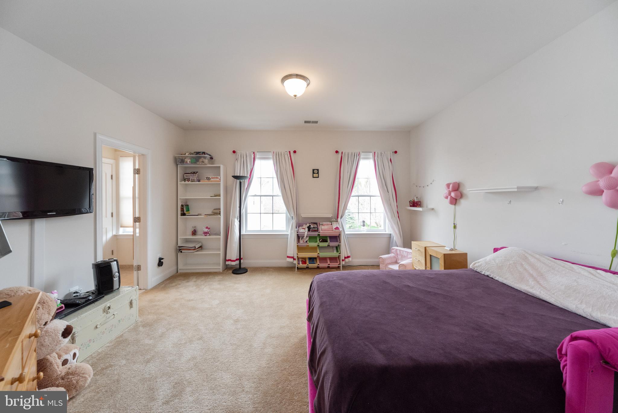 MOORES MEADOWS - Residential